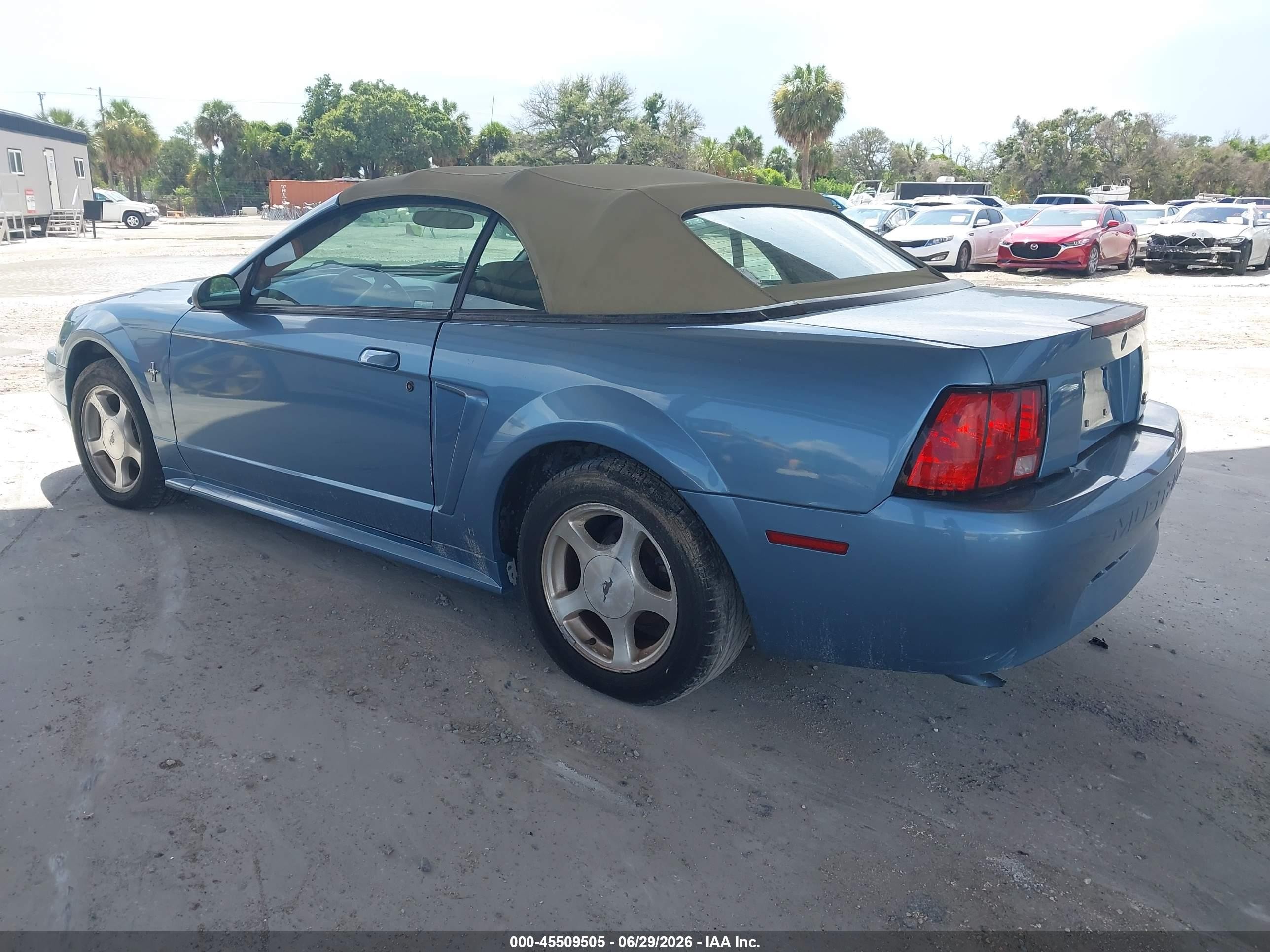 2001 Ford Mustang   Blue vin: 1FAFP44431F188401