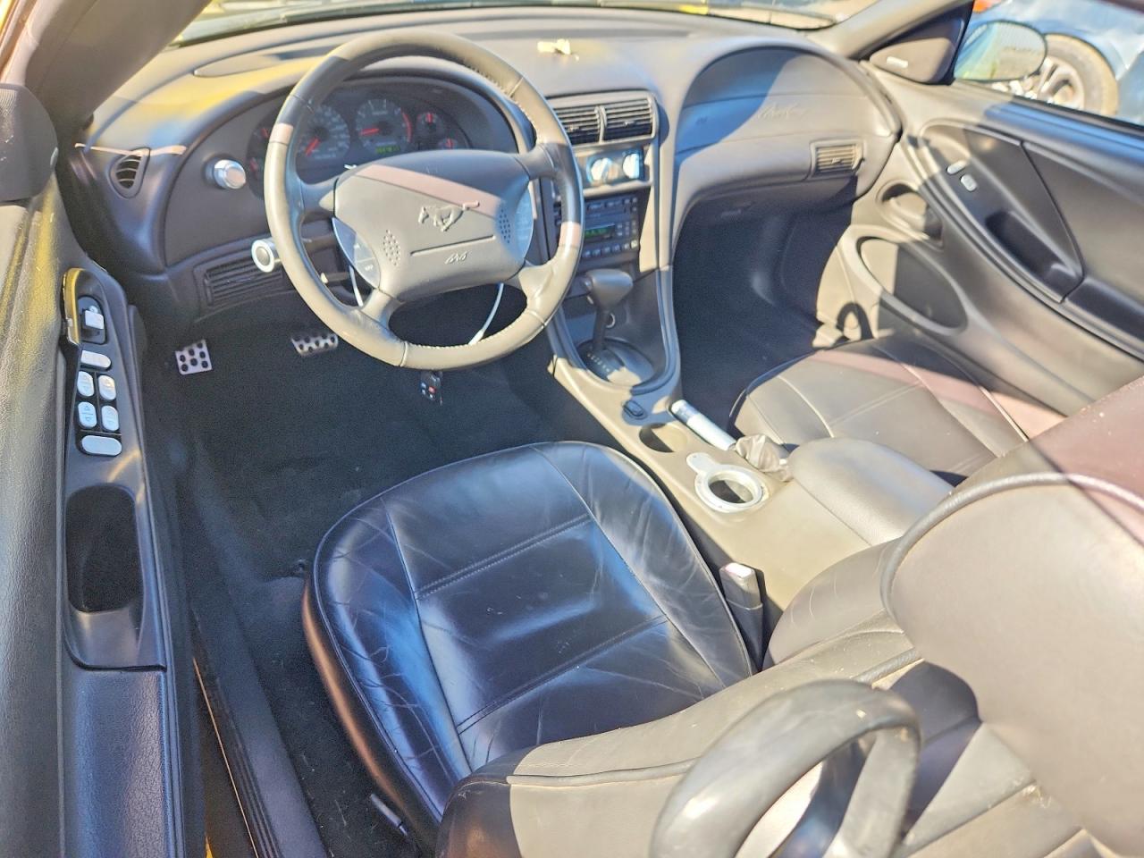 2003 Ford Mustang Yellow vin: 1FAFP44433F330121