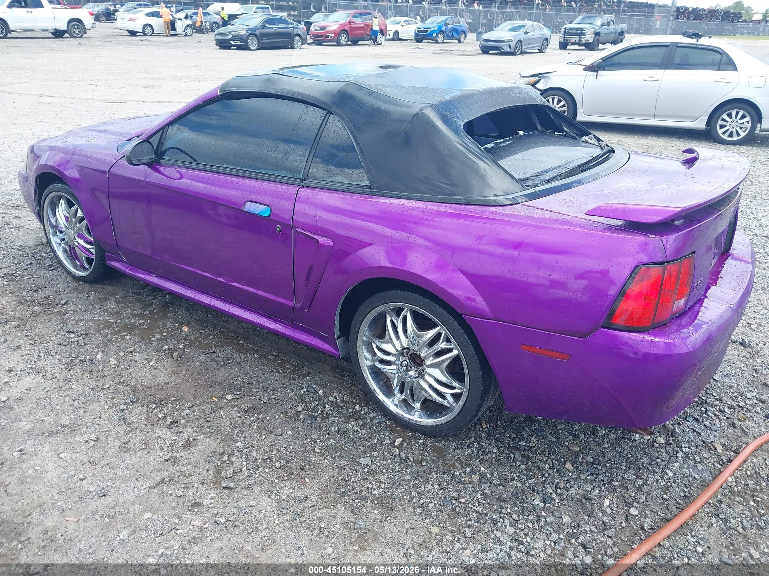 2003 Ford Mustang   Purple vin: 1FAFP44433F334945