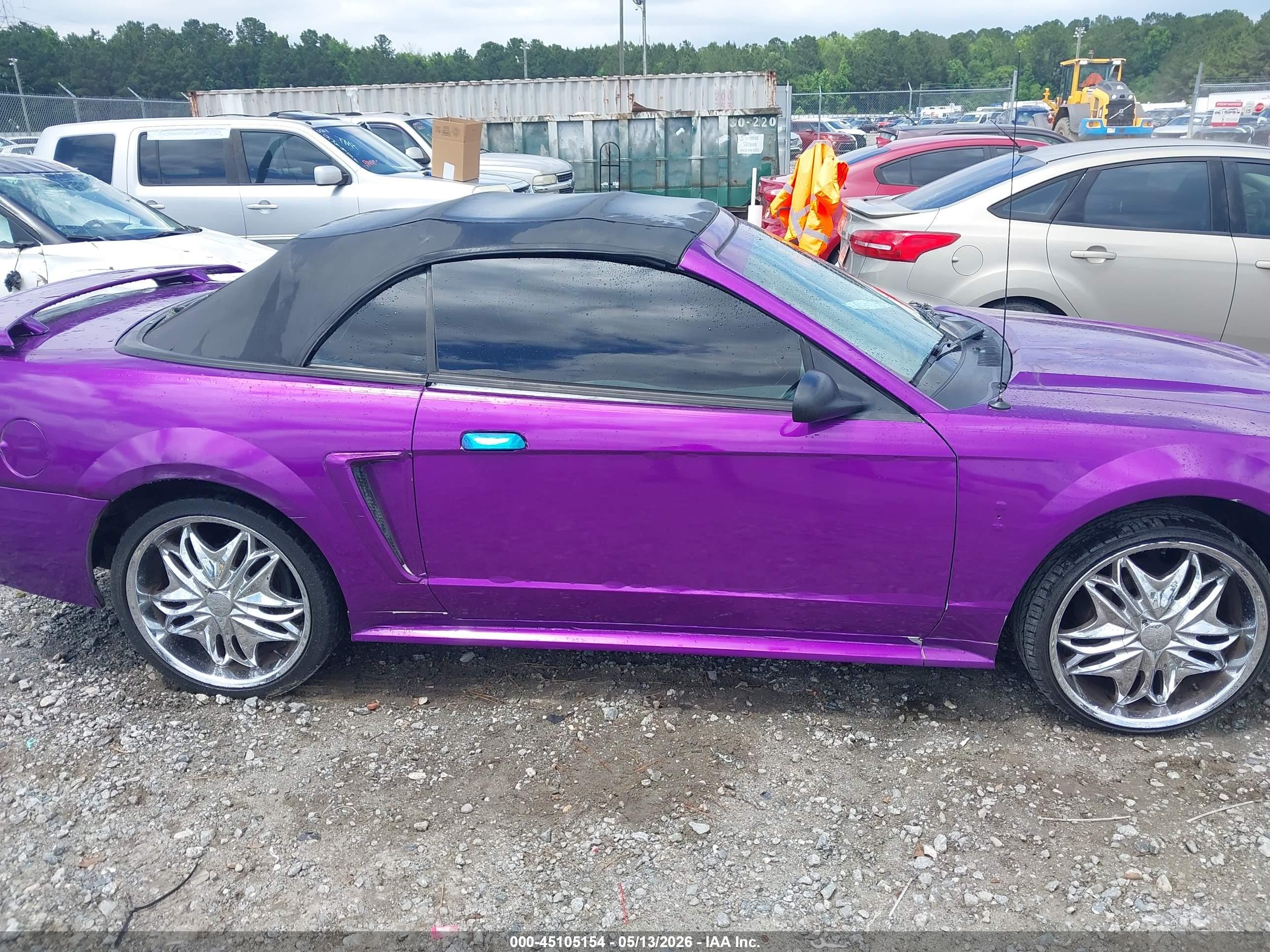 2003 Ford Mustang   Purple vin: 1FAFP44433F334945