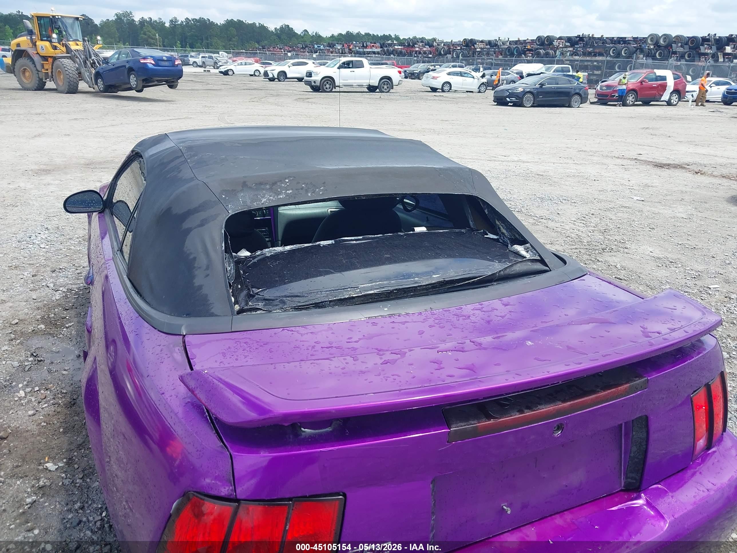 2003 Ford Mustang   Purple vin: 1FAFP44433F334945