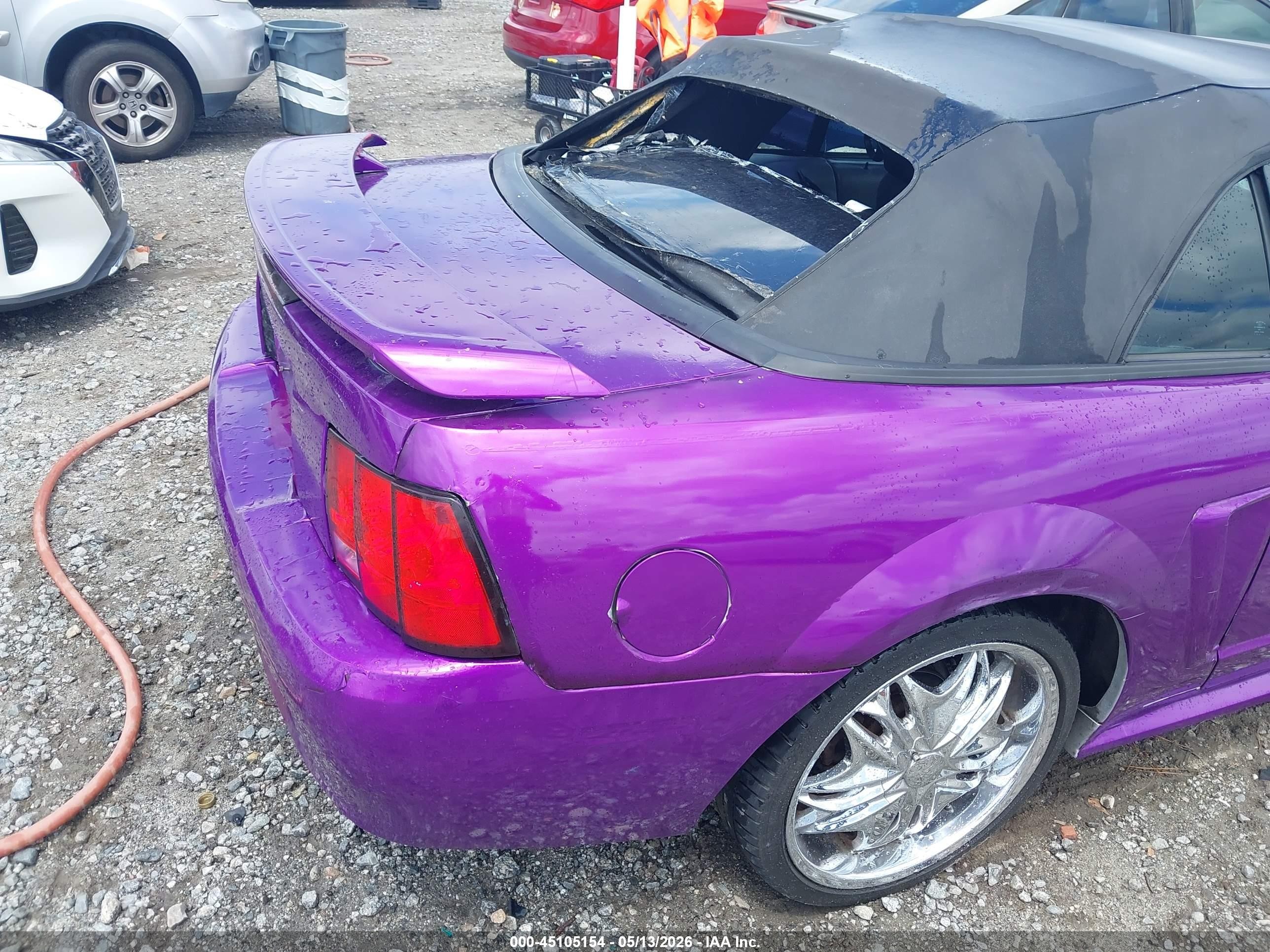 2003 Ford Mustang   Purple vin: 1FAFP44433F334945