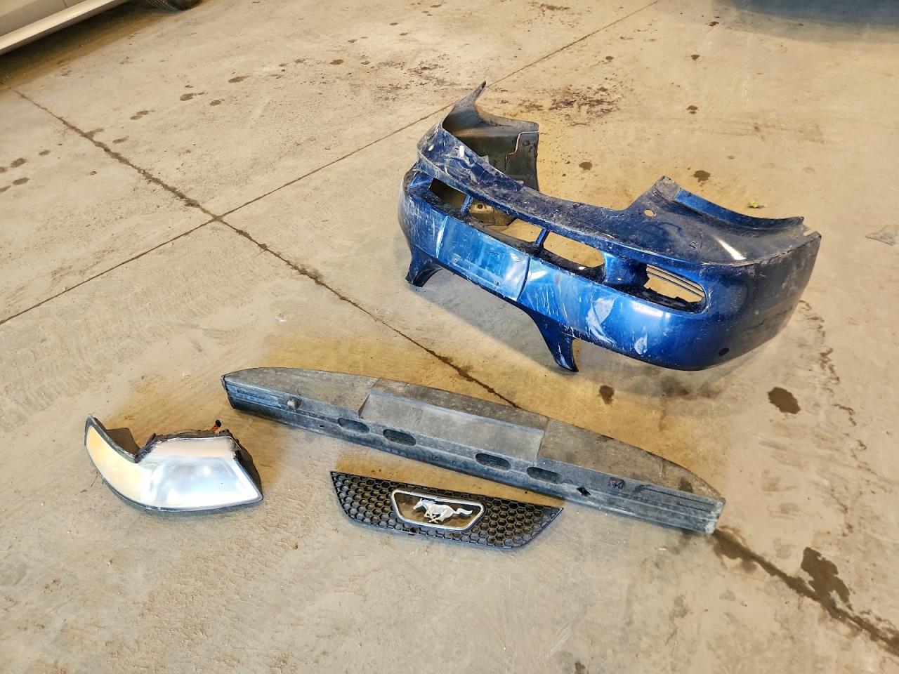 2000 Ford Mustang Blue vin: 1FAFP4443YF176338