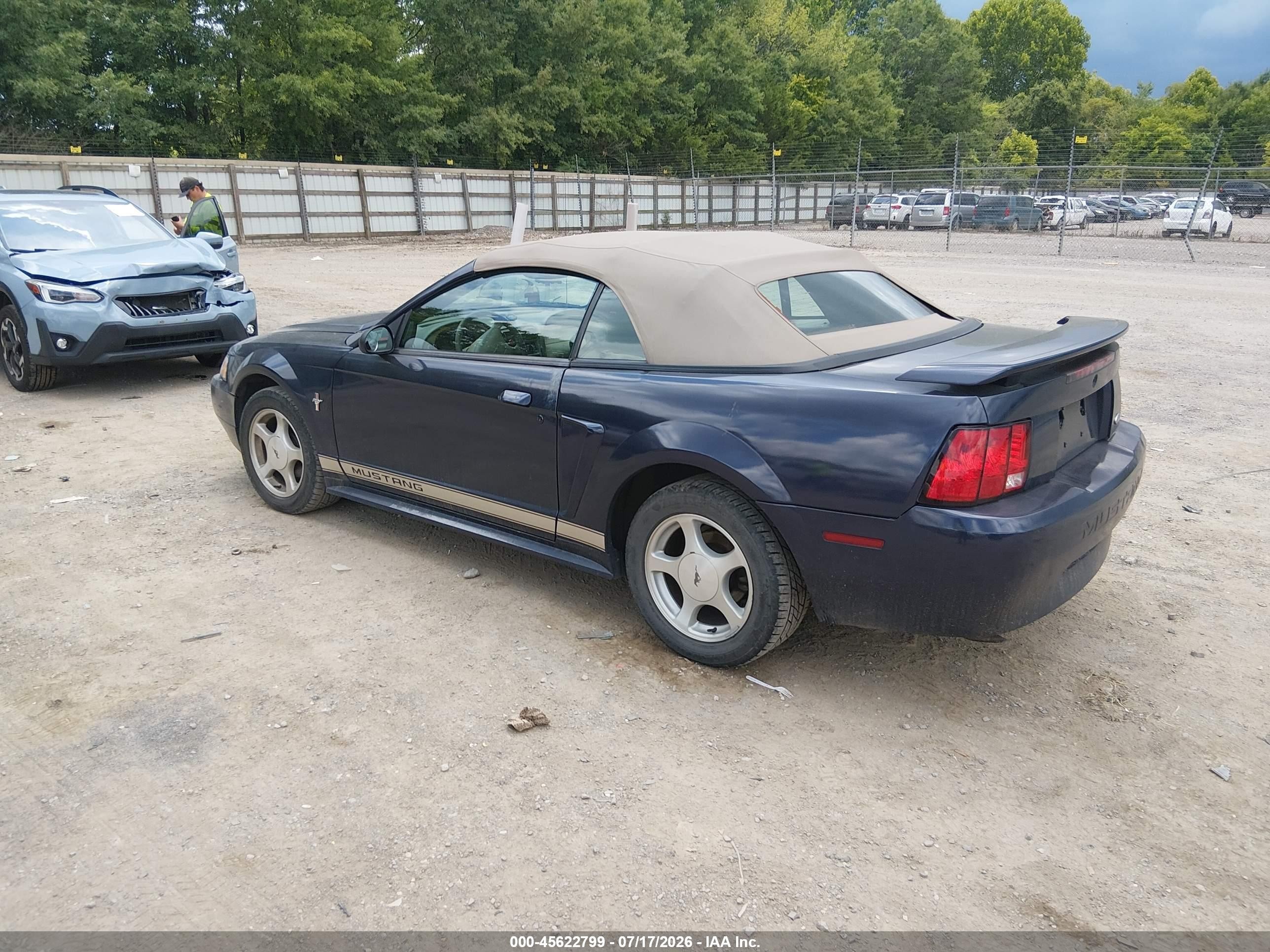 2001 Ford Mustang   Blue vin: 1FAFP44441F232535