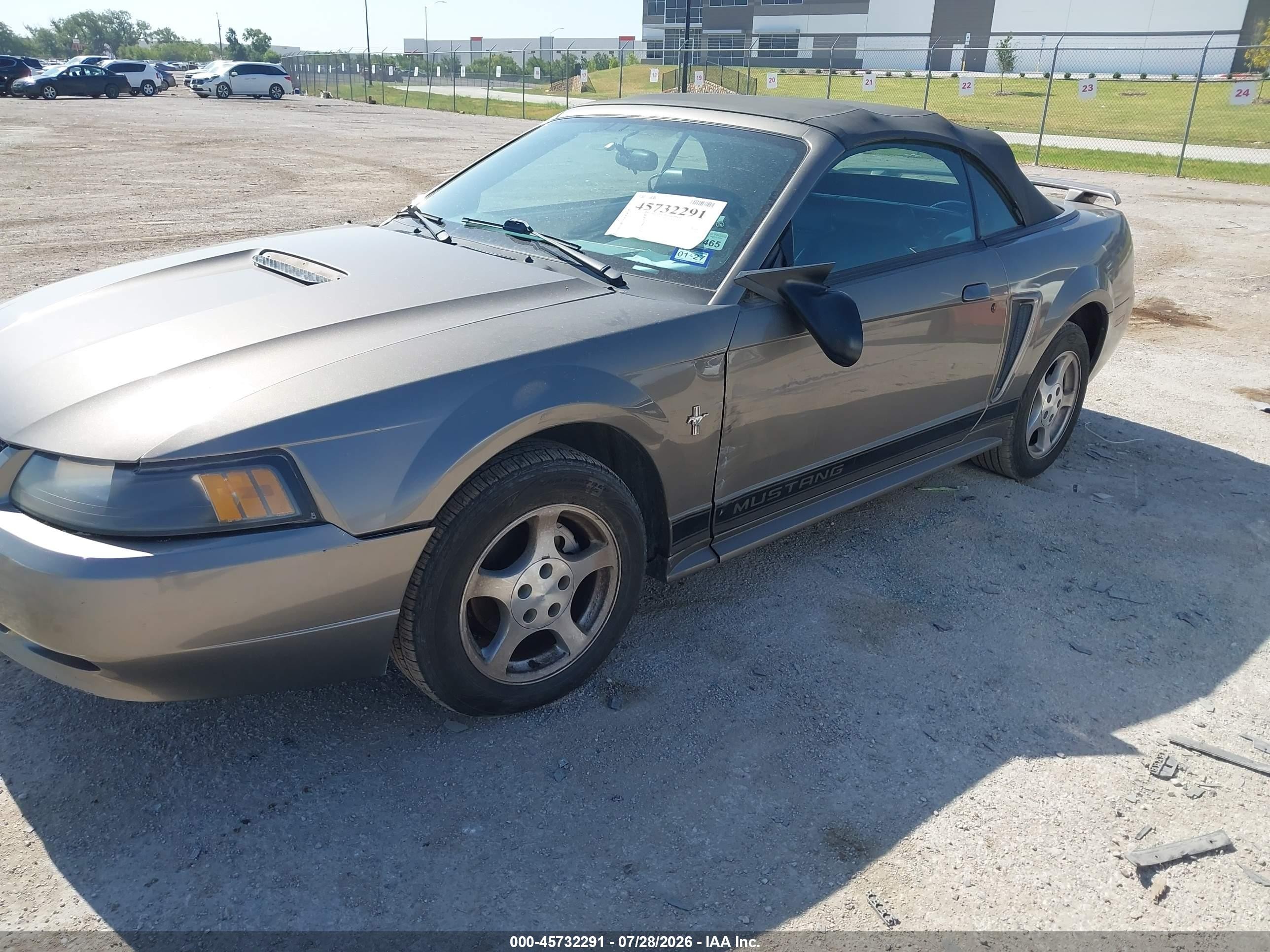 2002 Ford Mustang Deluxe/premium Brown vin: 1FAFP44442F135644