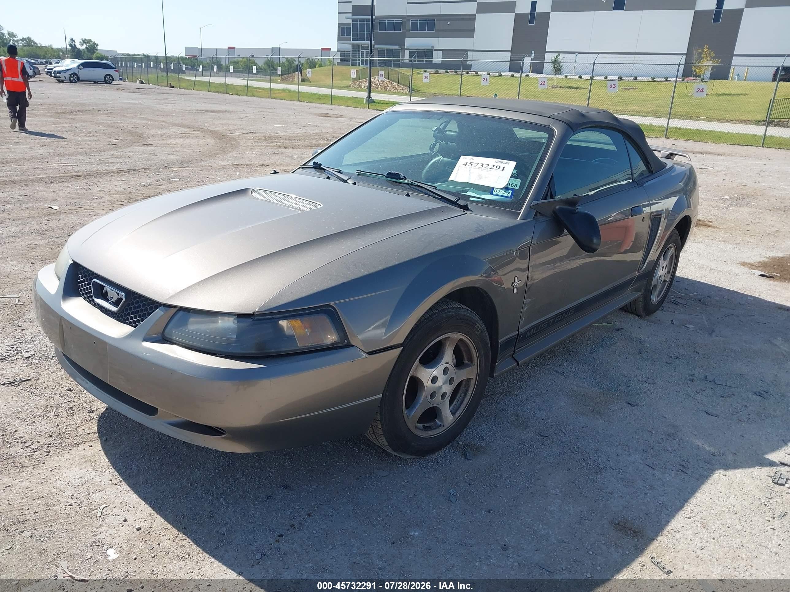 2002 Ford Mustang Deluxe/premium Brown vin: 1FAFP44442F135644