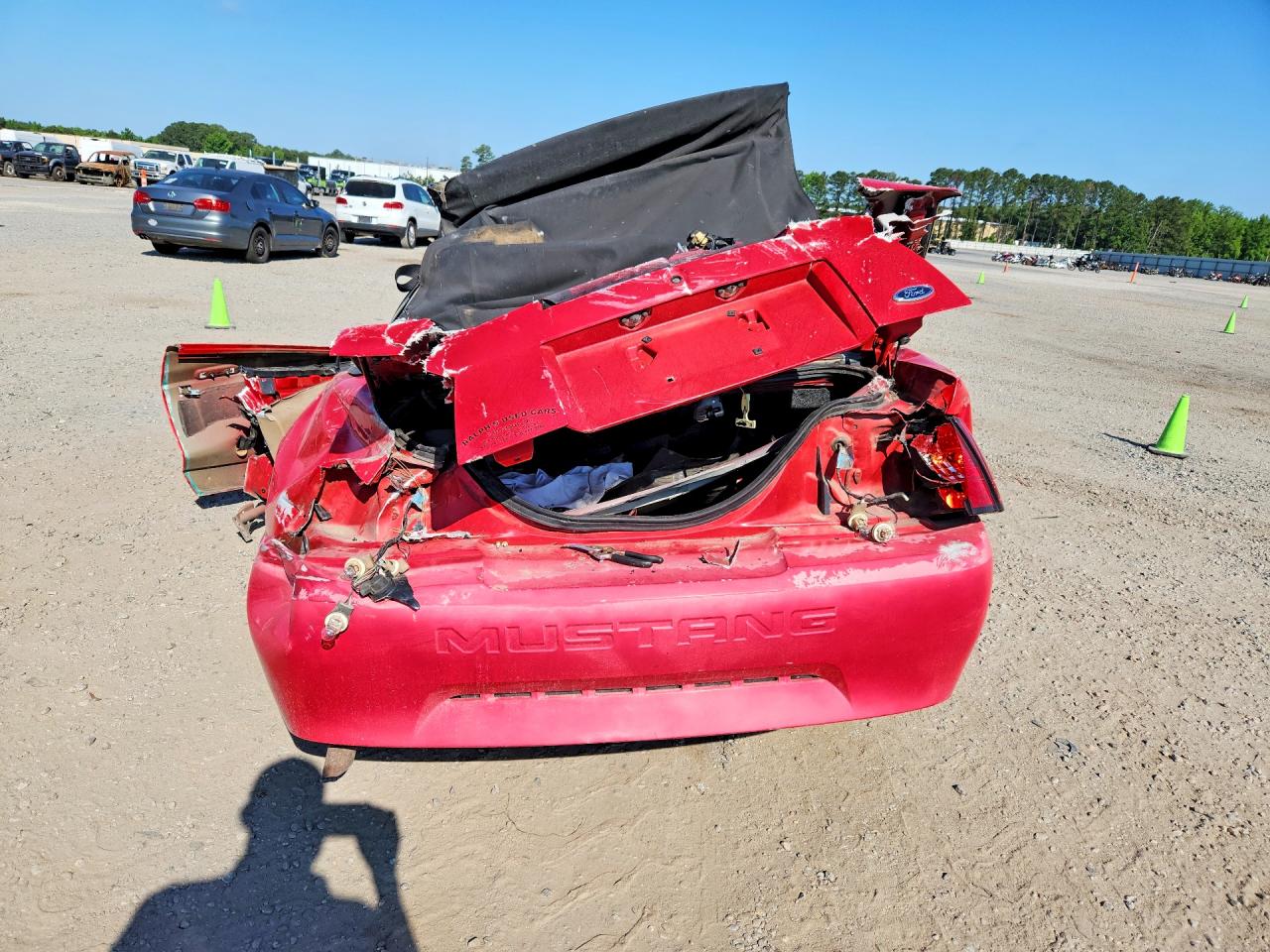 2002 Ford Mustang Red vin: 1FAFP44442F166893