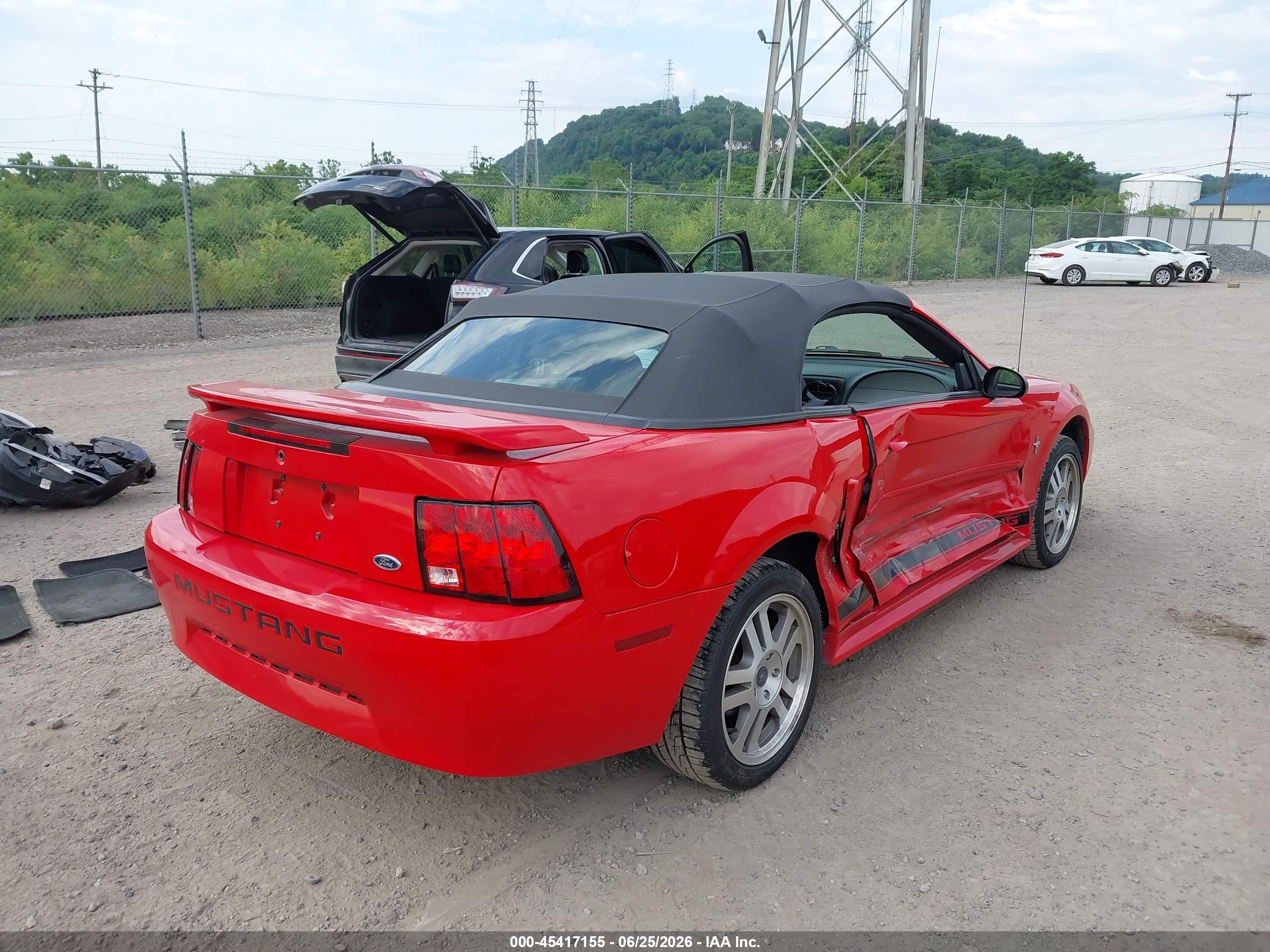 2002 Ford Mustang Deluxe/premium Red vin: 1FAFP44442F175853