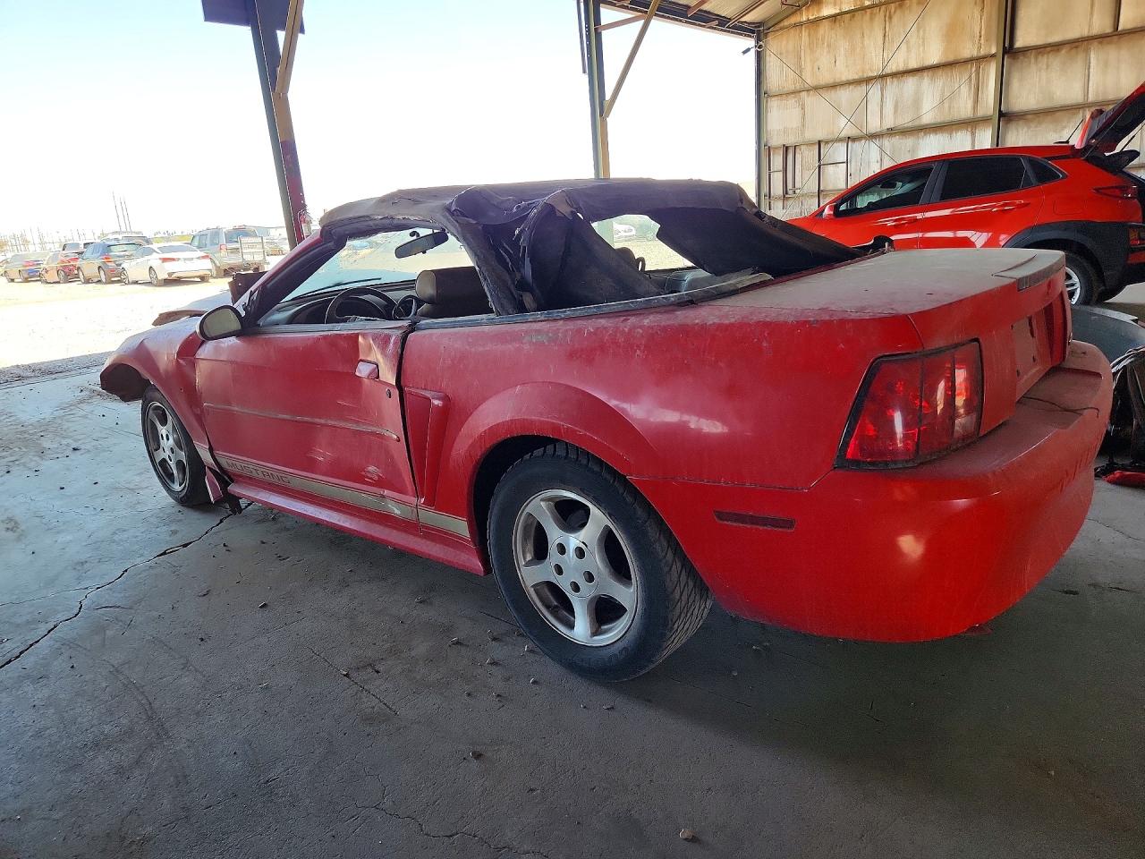 2002 Ford Mustang Red vin: 1FAFP44442F216286