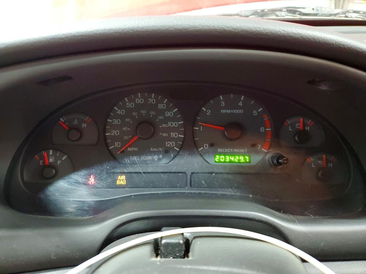 2002 Ford Mustang Red vin: 1FAFP44442F231421