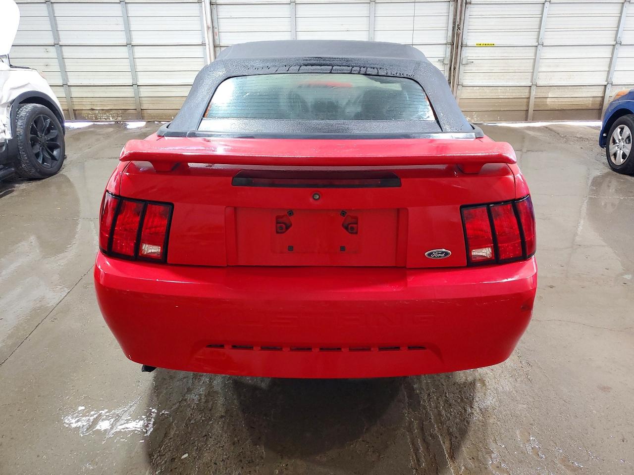 2002 Ford Mustang Red vin: 1FAFP44442F231421