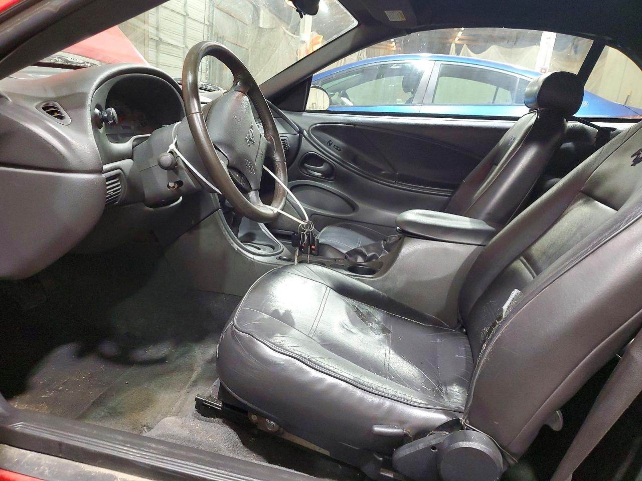 2002 Ford Mustang Red vin: 1FAFP44442F231421