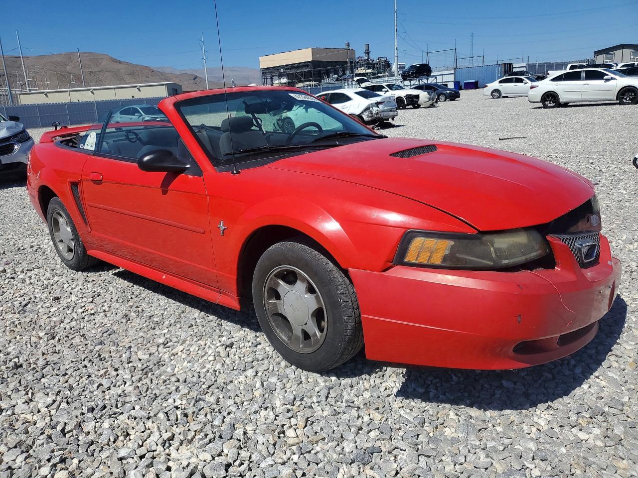 2000 Ford Mustang Red vin: 1FAFP4444YF210822
