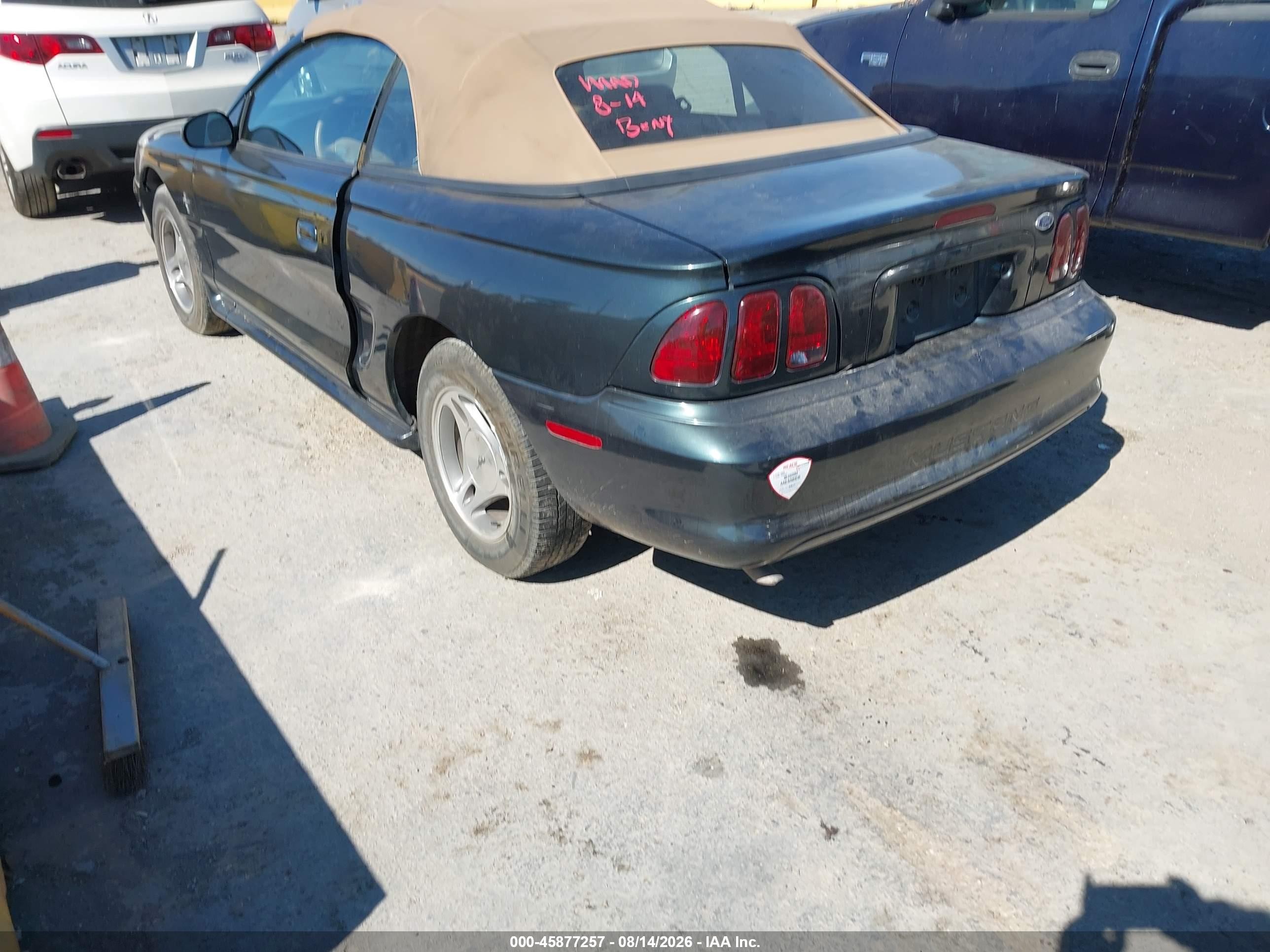 1998 Ford Mustang   Зеленый vin: 1FAFP4445WF230817