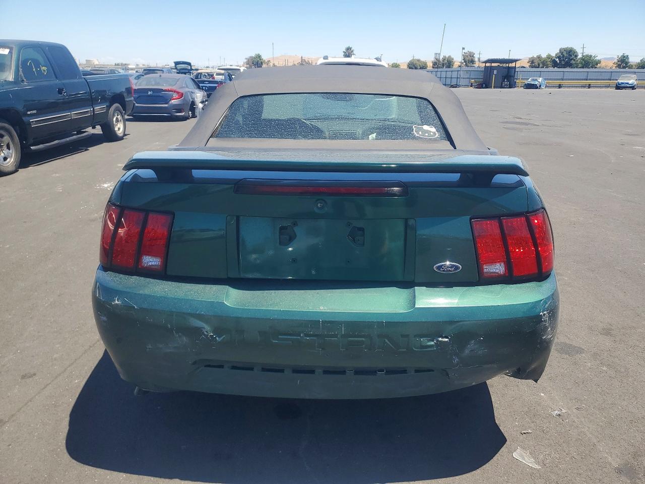 2002 Ford Mustang Green vin: 1FAFP44462F233106
