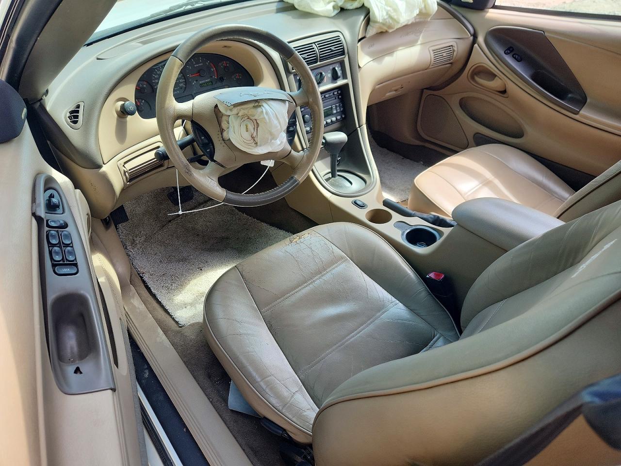 2003 Ford Mustang White vin: 1FAFP44463F439043