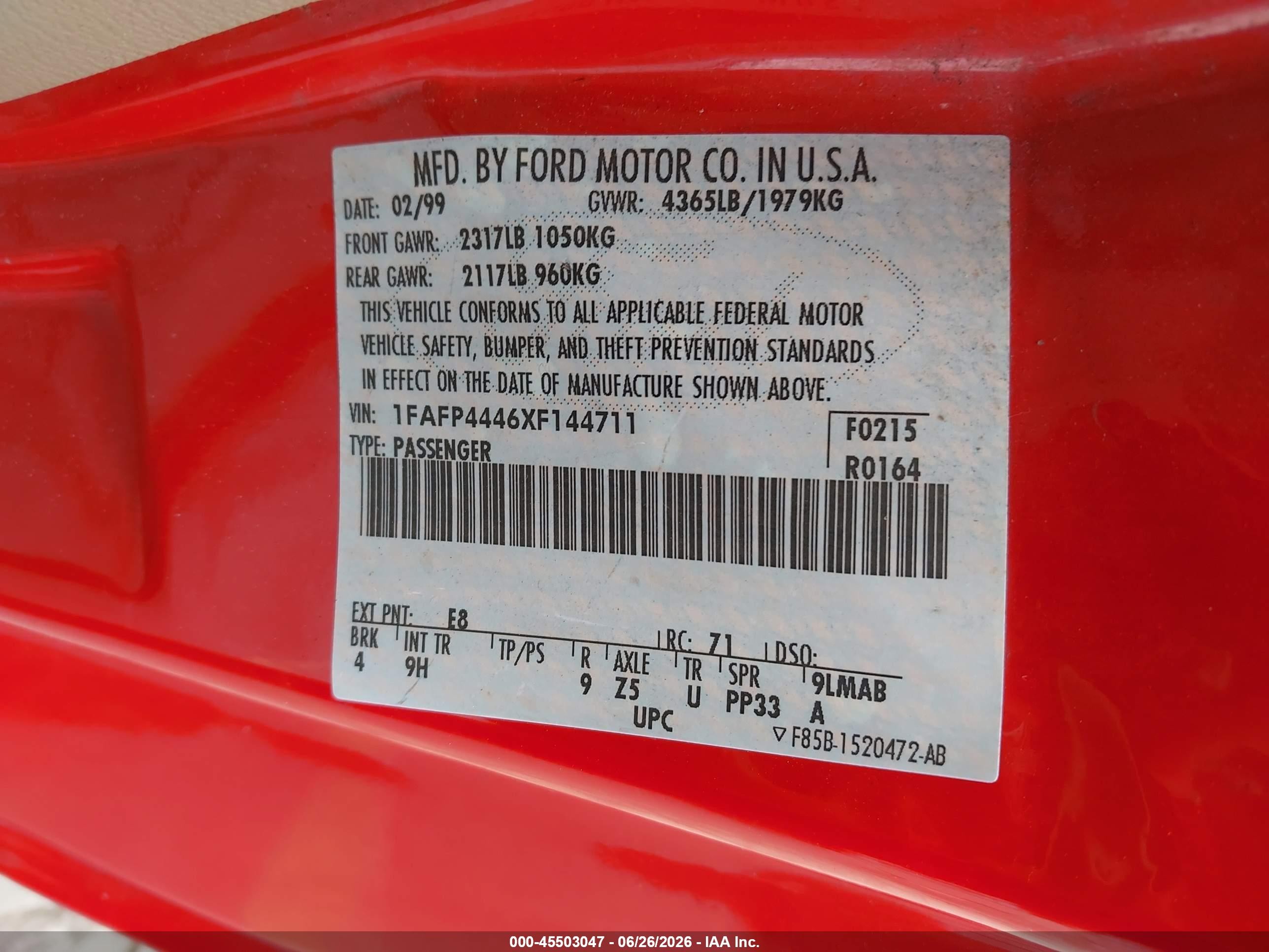 1999 Ford Mustang   Red vin: 1FAFP4446XF144711