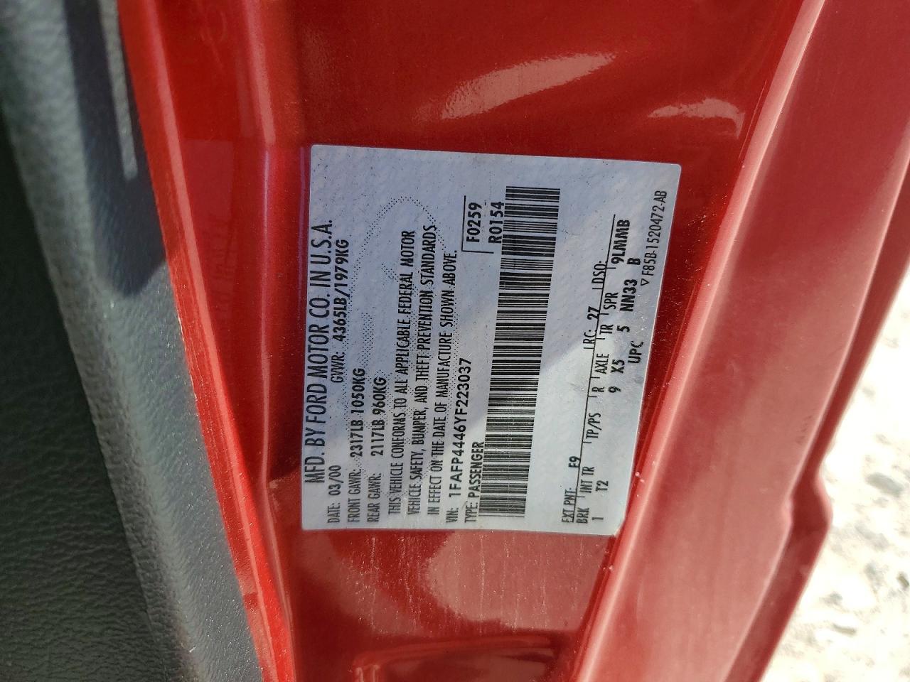 2000 Ford Mustang V6 Convertible Red vin: 1FAFP4446YF223037