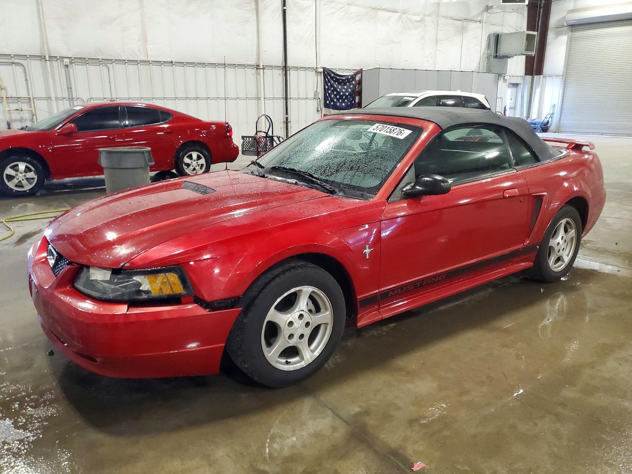 2002 Ford Mustang Red vin: 1FAFP44472F133063