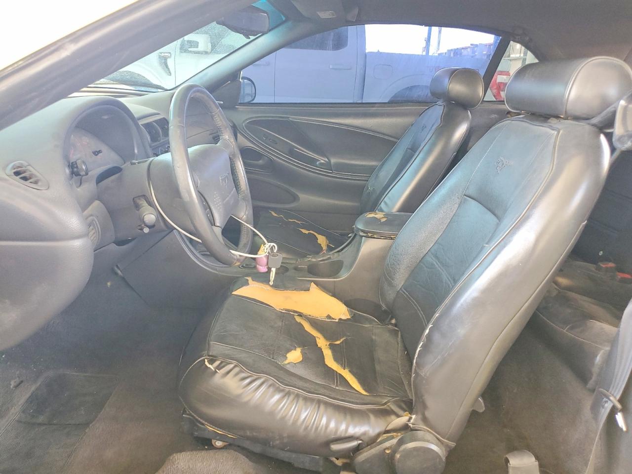 2003 Ford Mustang Yellow vin: 1FAFP44473F395733