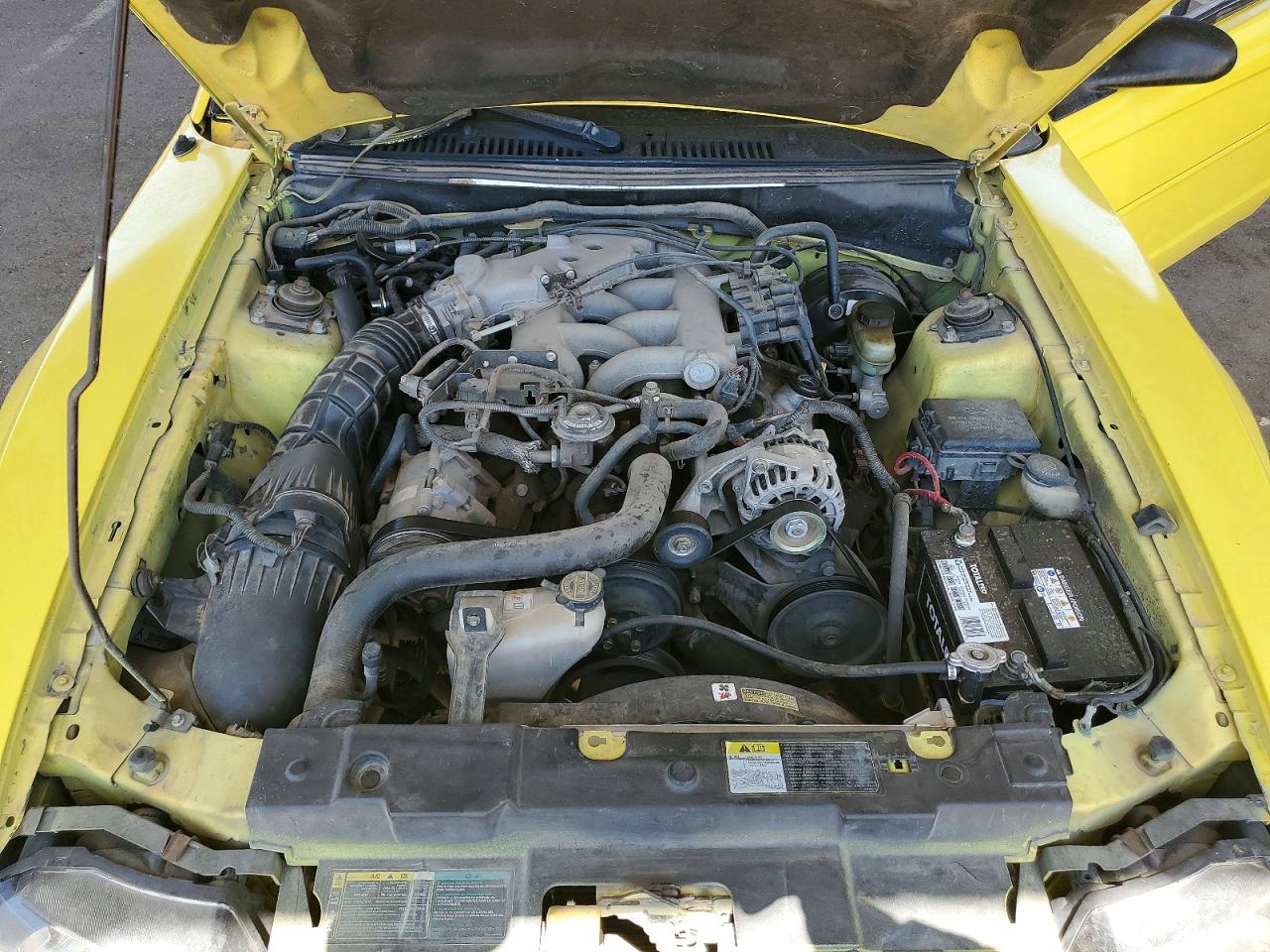 2003 Ford Mustang Yellow vin: 1FAFP44473F395733
