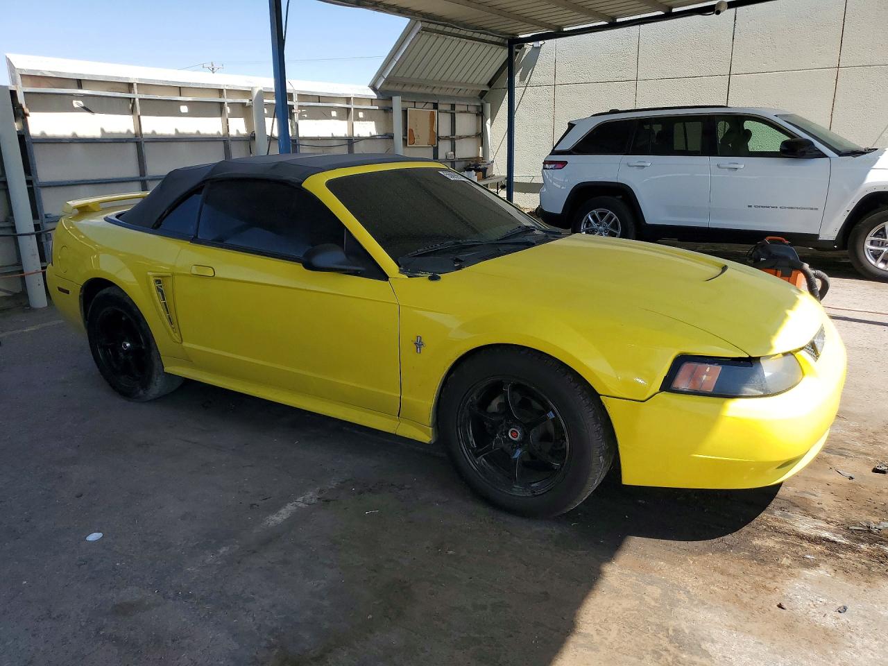 2003 Ford Mustang Yellow vin: 1FAFP44473F395733