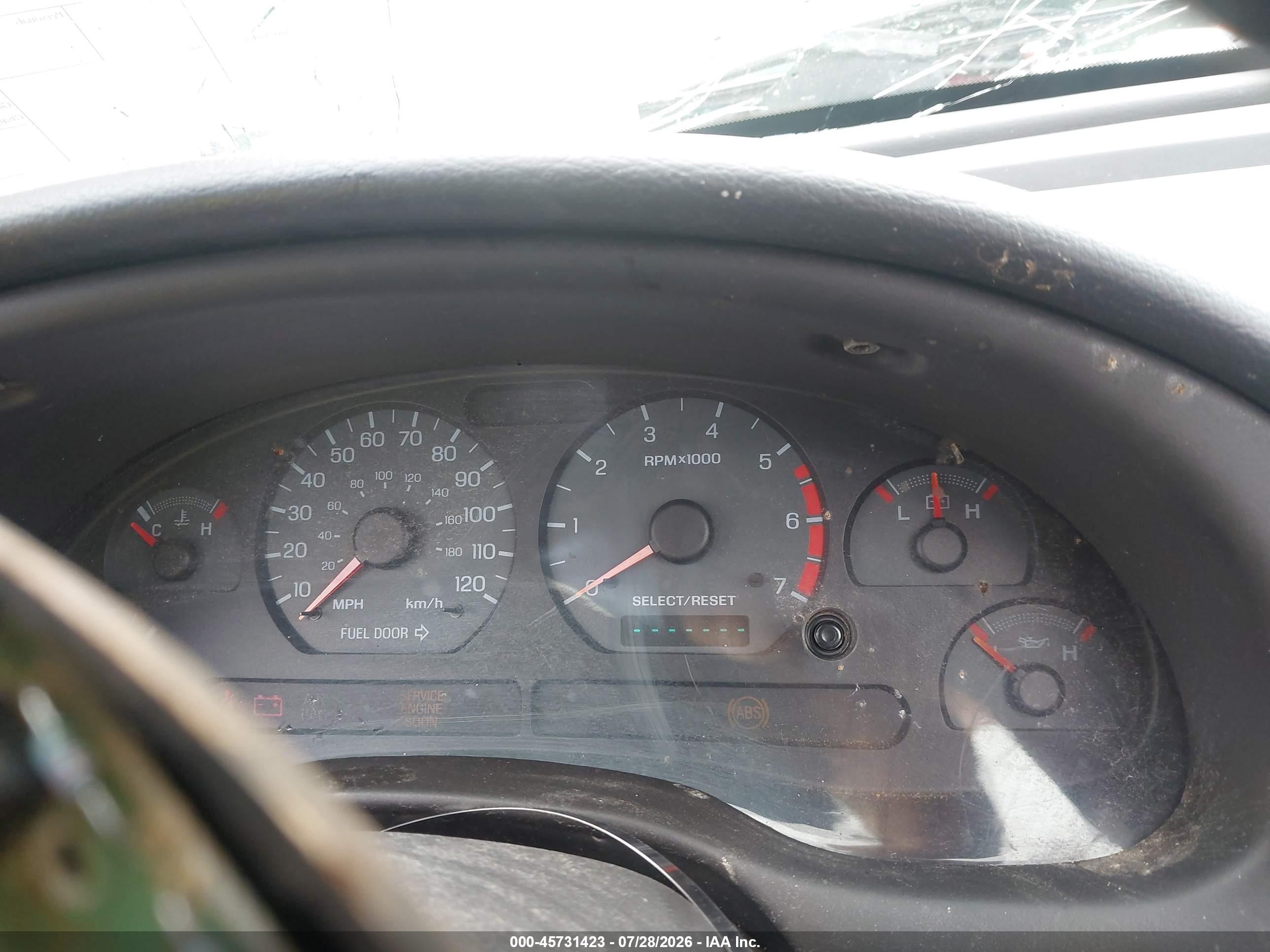 2000 Ford Mustang   Green vin: 1FAFP4447YF168811