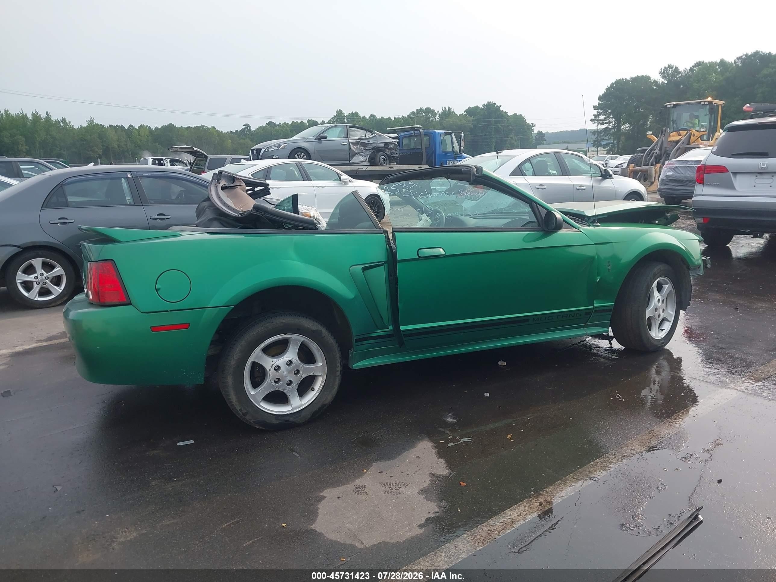 2000 Ford Mustang   Green vin: 1FAFP4447YF168811
