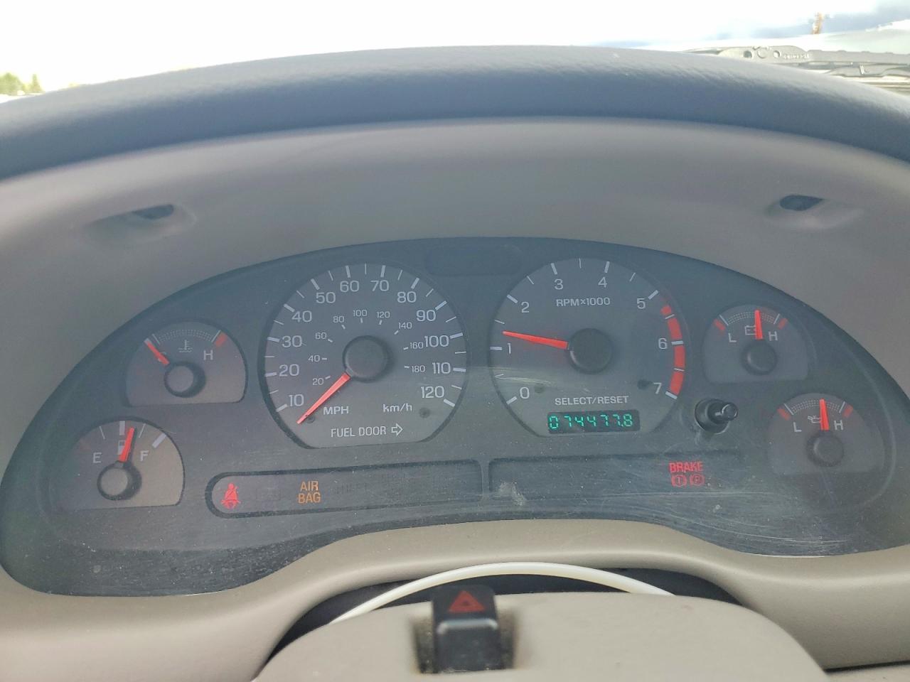 2000 Ford Mustang Green vin: 1FAFP4447YF288771