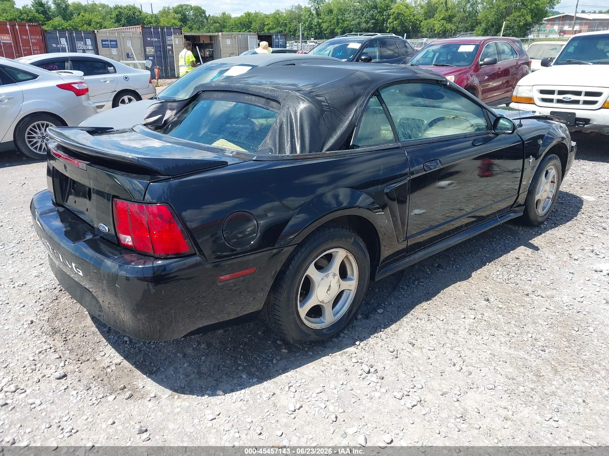 2001 Ford Mustang   Black vin: 1FAFP44481F158360