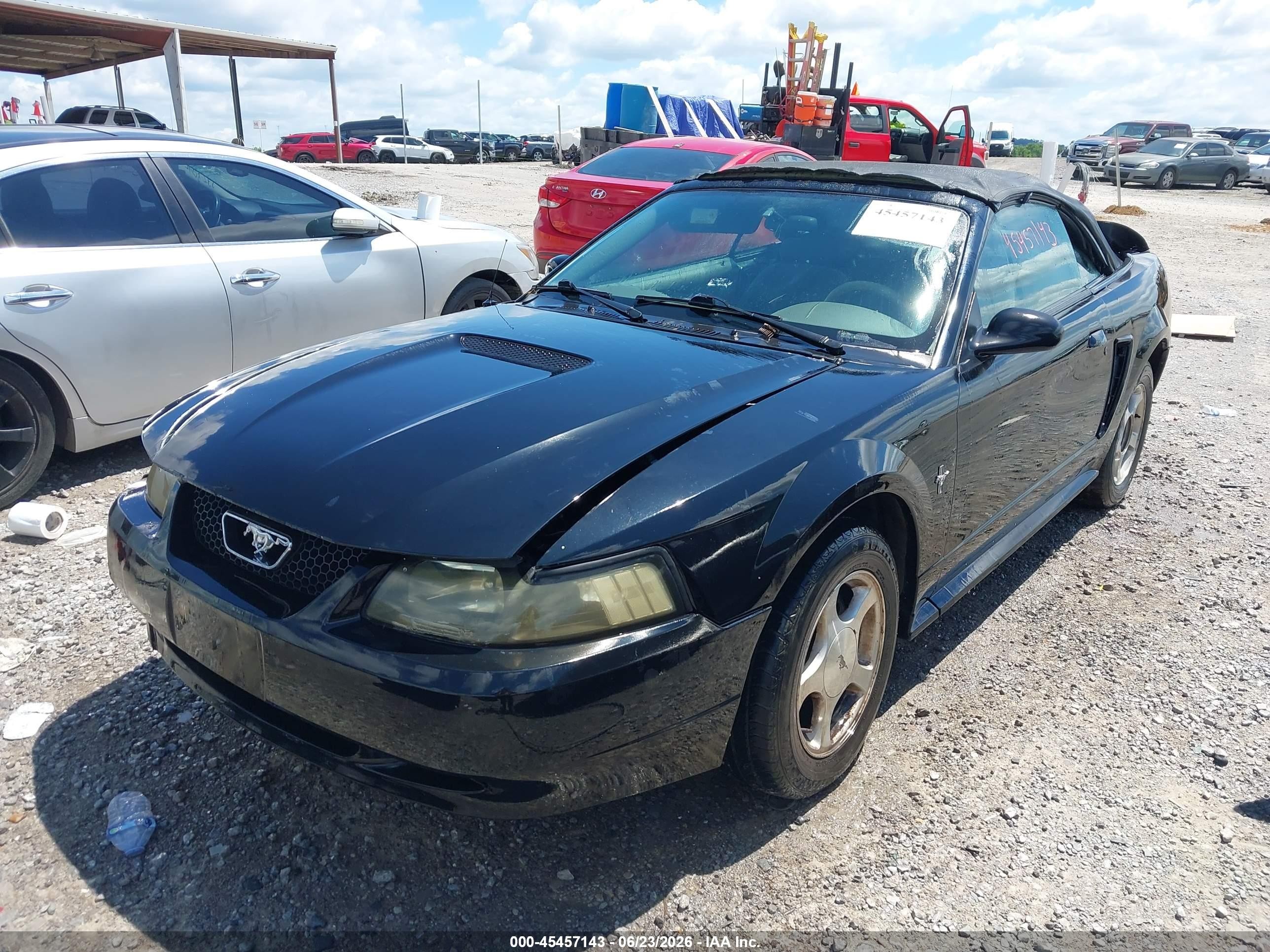 2001 Ford Mustang   Black vin: 1FAFP44481F158360