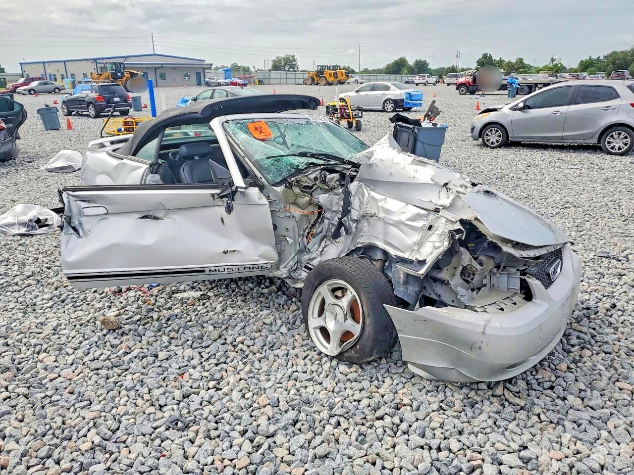 2001 Ford Mustang Silver vin: 1FAFP44481F246101