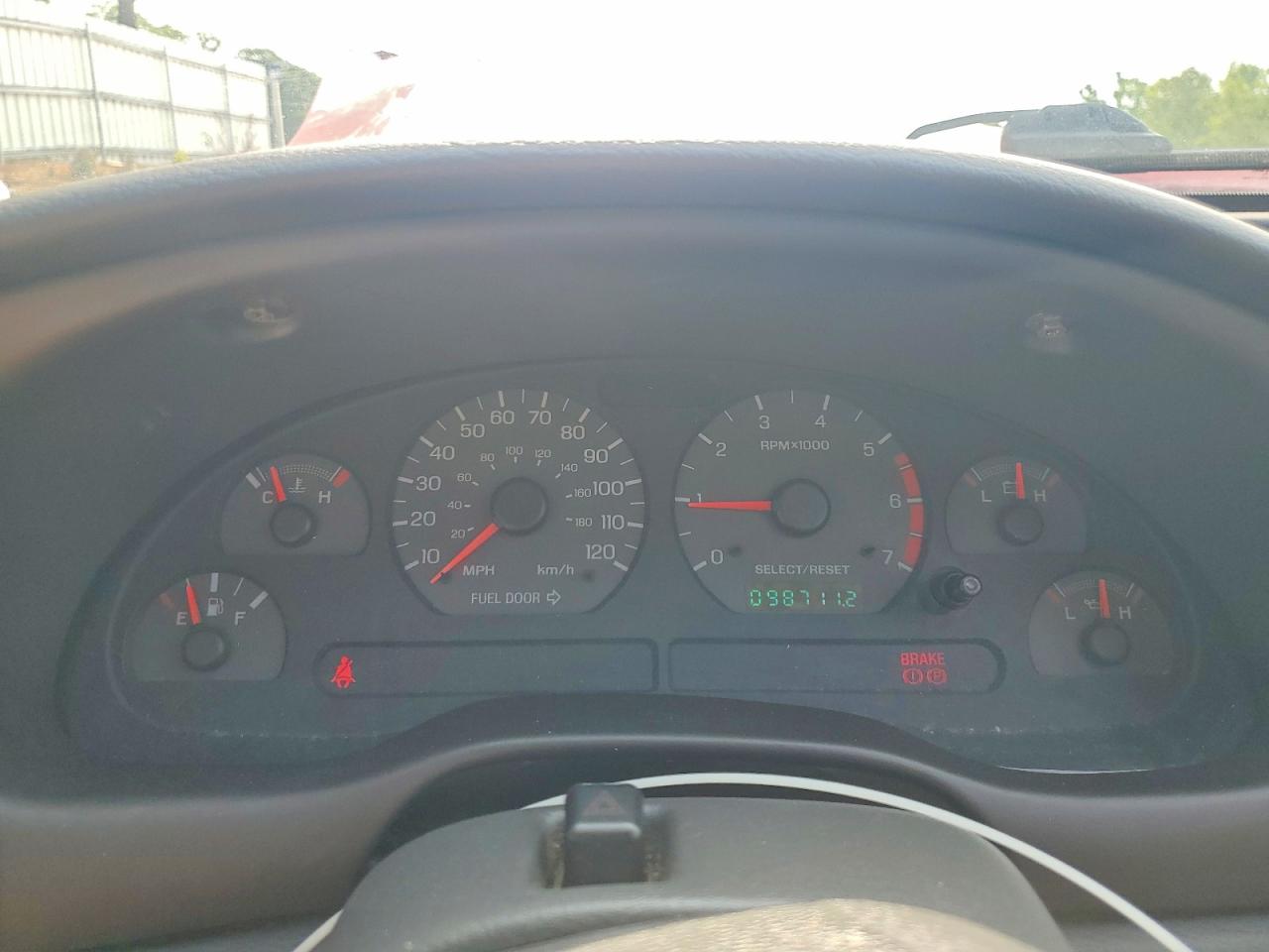 2000 Ford Mustang Red vin: 1FAFP4448YF226330