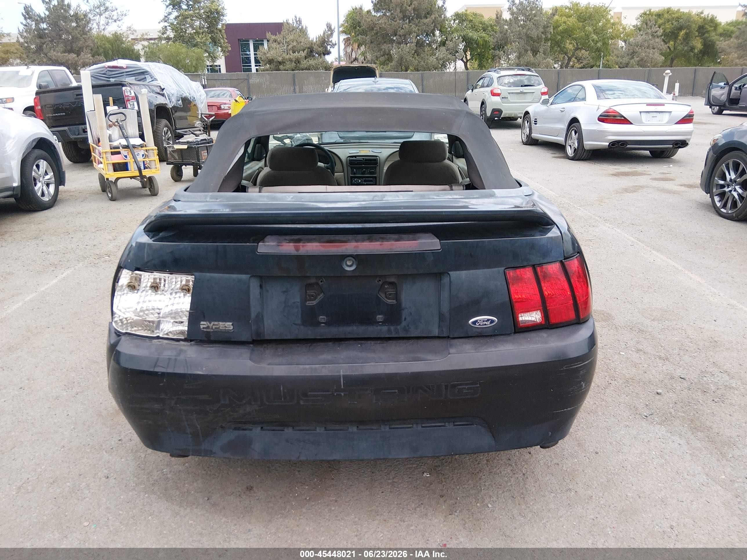 1999 Ford Mustang   Black vin: 1FAFP4449XF137039