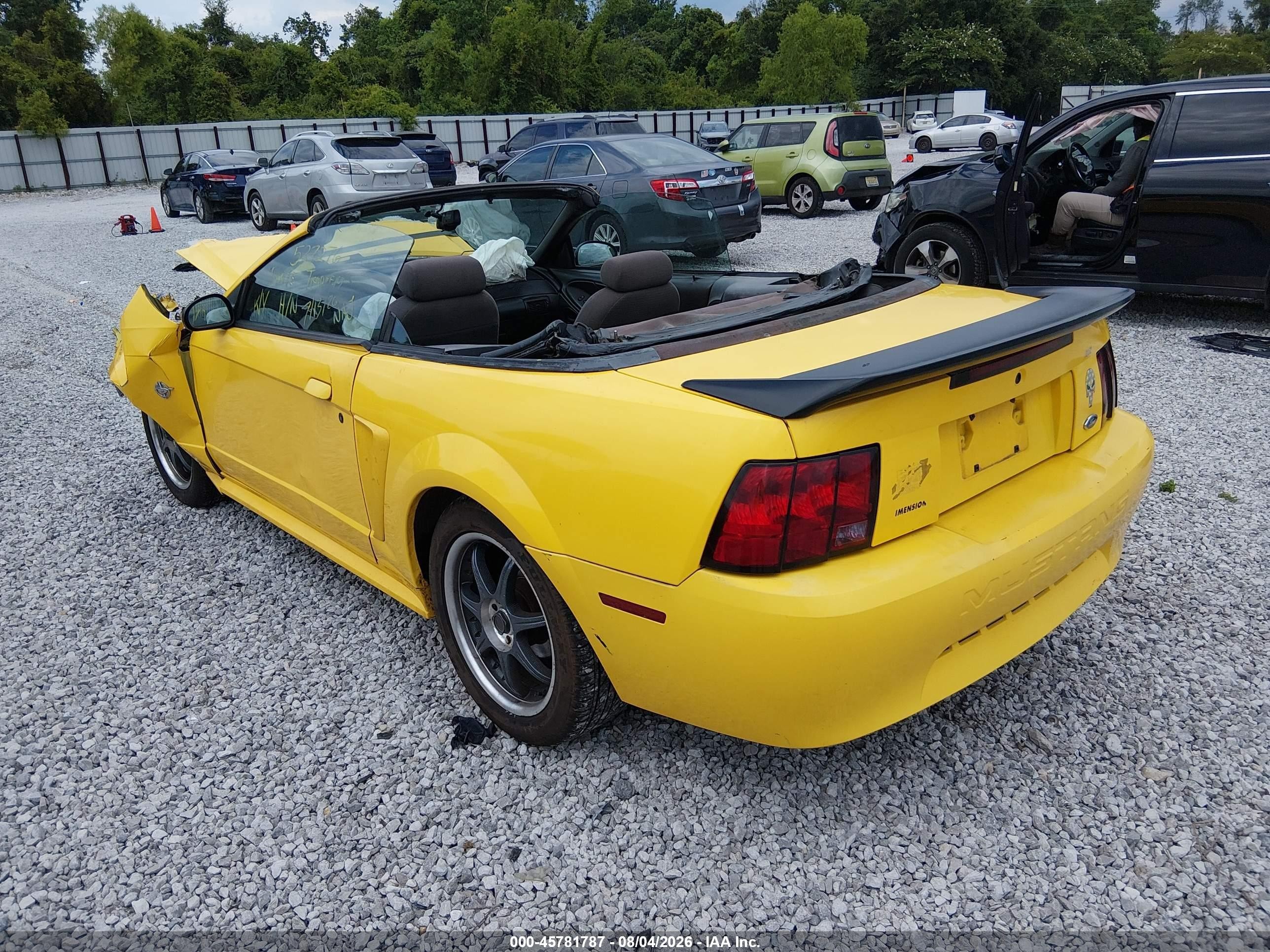 1999 Ford Mustang   Yellow vin: 1FAFP4449XF149241