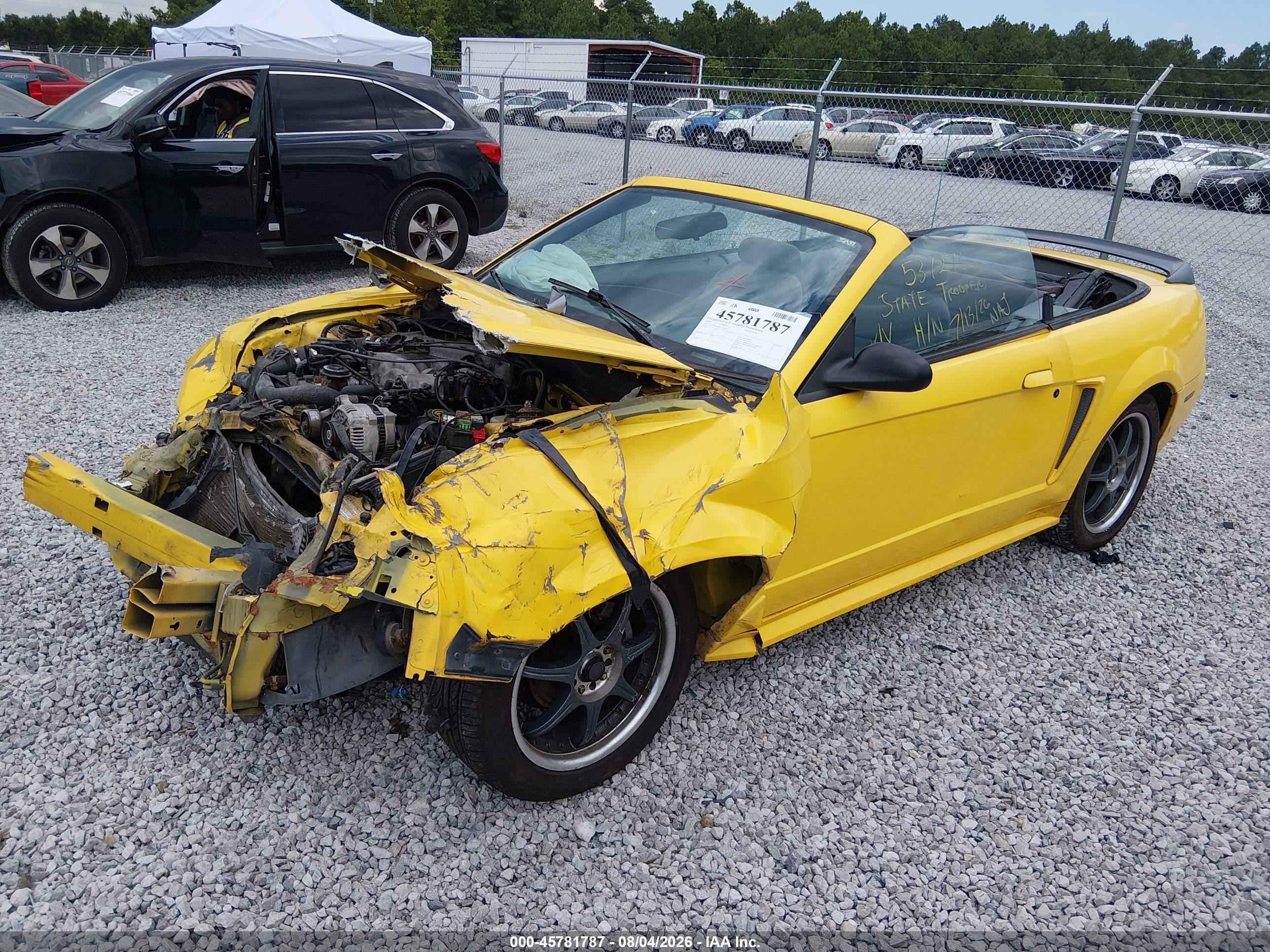 1999 Ford Mustang   Yellow vin: 1FAFP4449XF149241