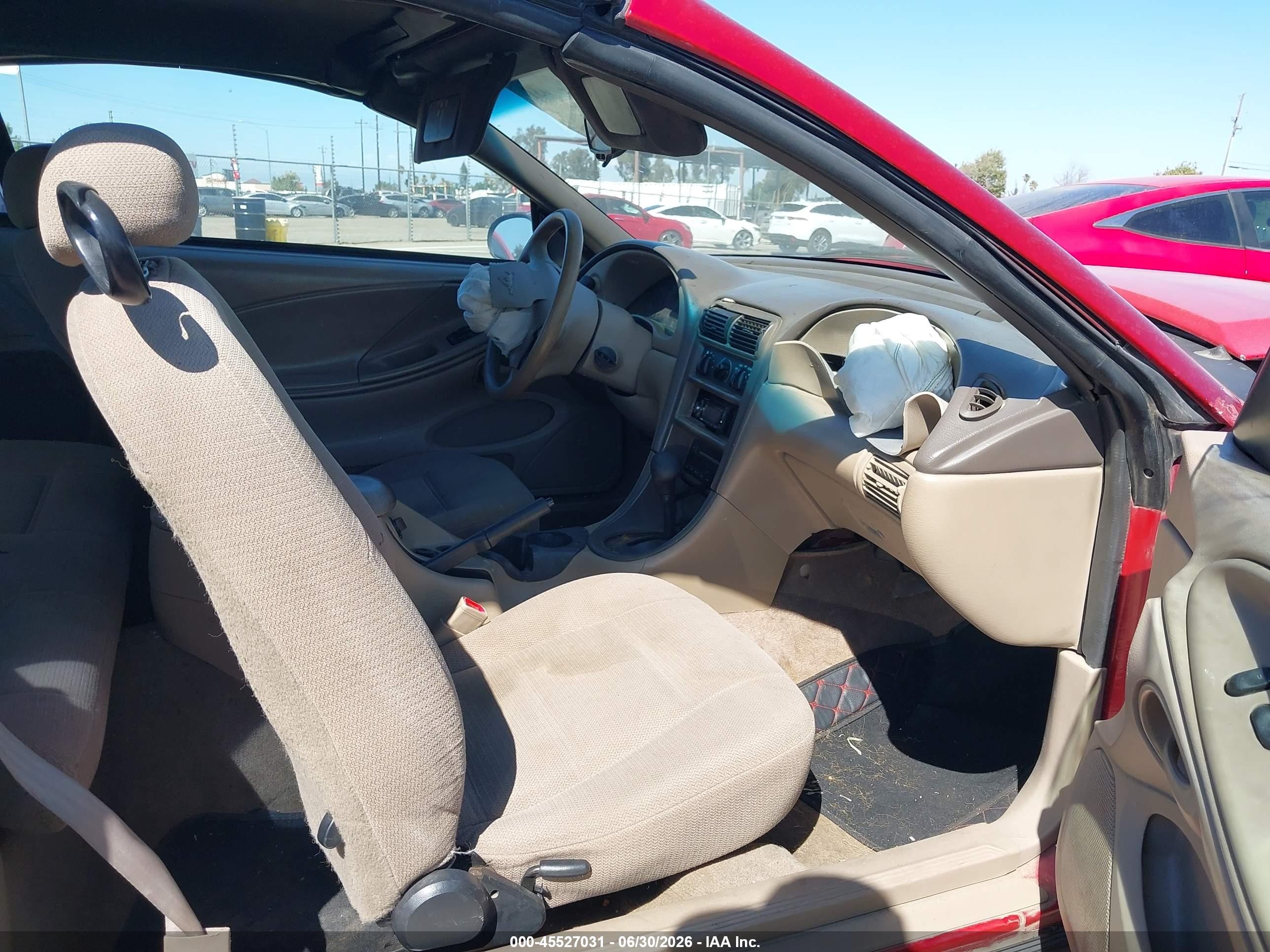 1999 Ford Mustang   Red vin: 1FAFP4449XF219336