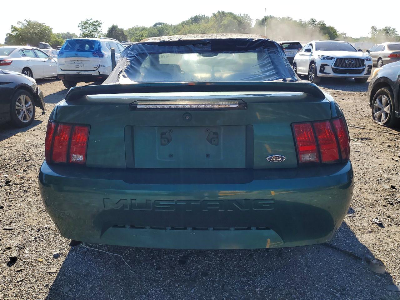 2000 Ford Mustang Green vin: 1FAFP4449YF308860