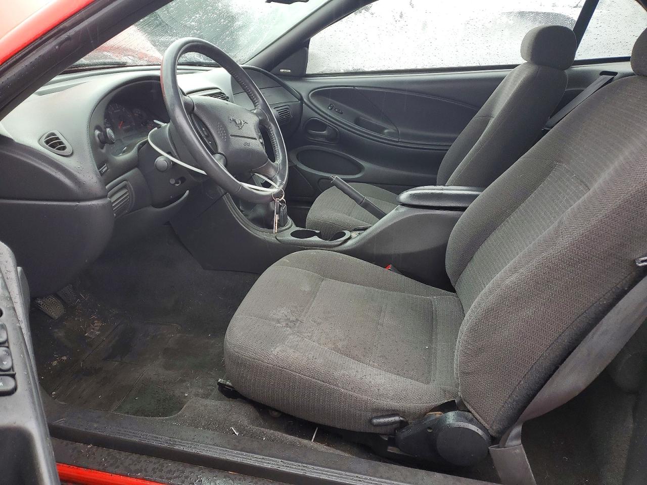2000 Ford Mustang Red vin: 1FAFP444XYF122194