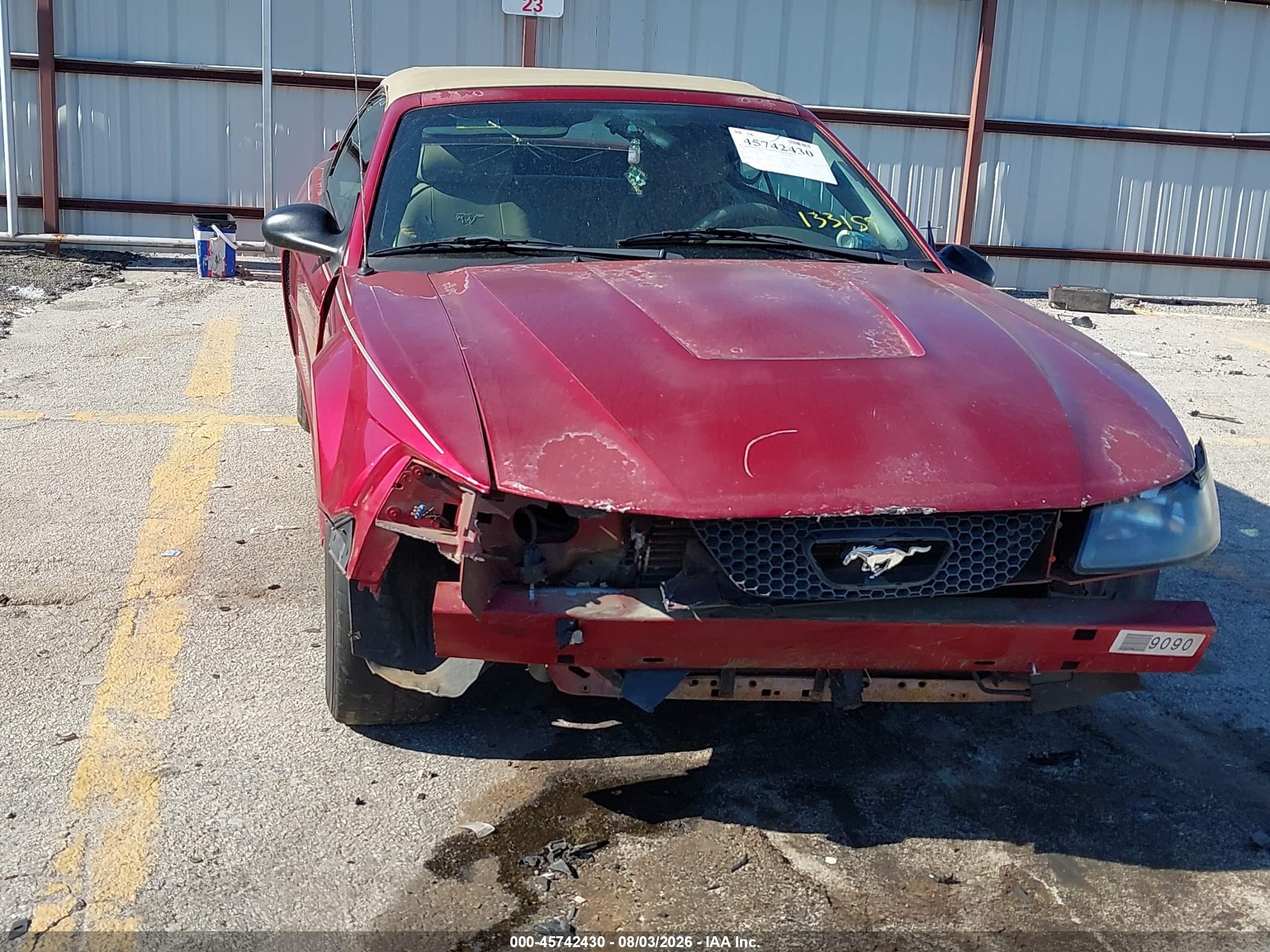 2004 Ford Mustang   Red vin: 1FAFP44634F133159