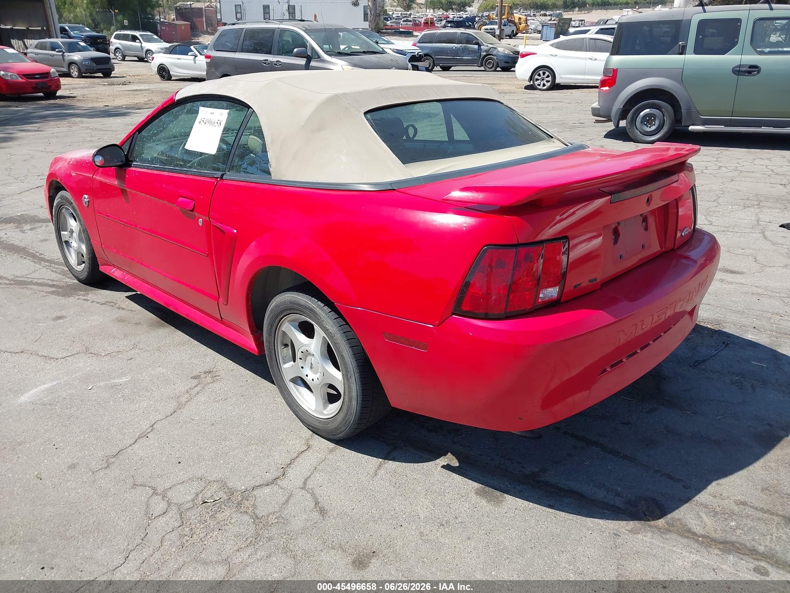 2004 Ford Mustang   Red vin: 1FAFP44654F206998
