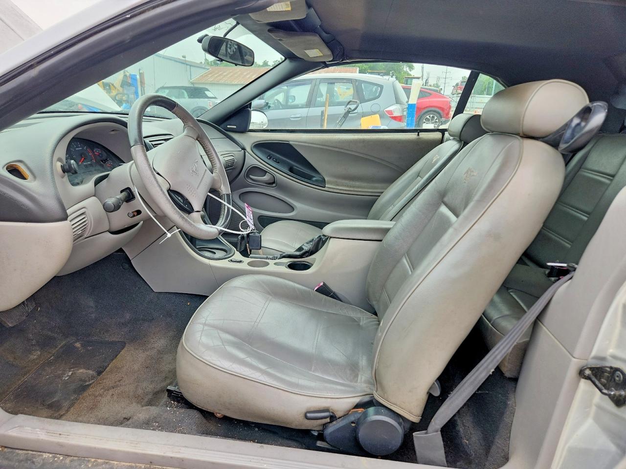 2004 Ford Mustang Silver vin: 1FAFP44664F138470