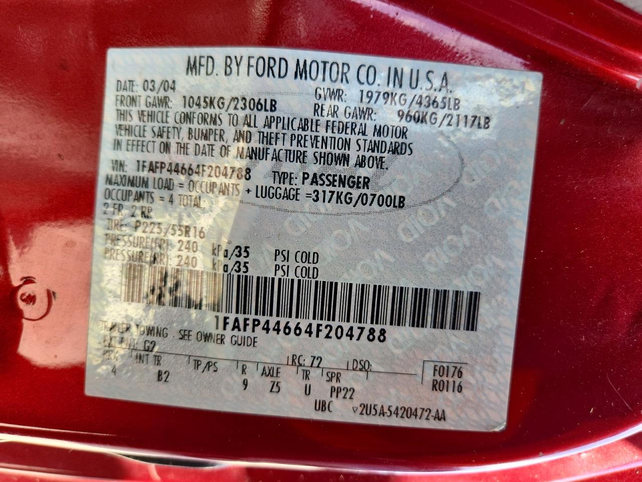 2004 Ford Mustang Red vin: 1FAFP44664F204788