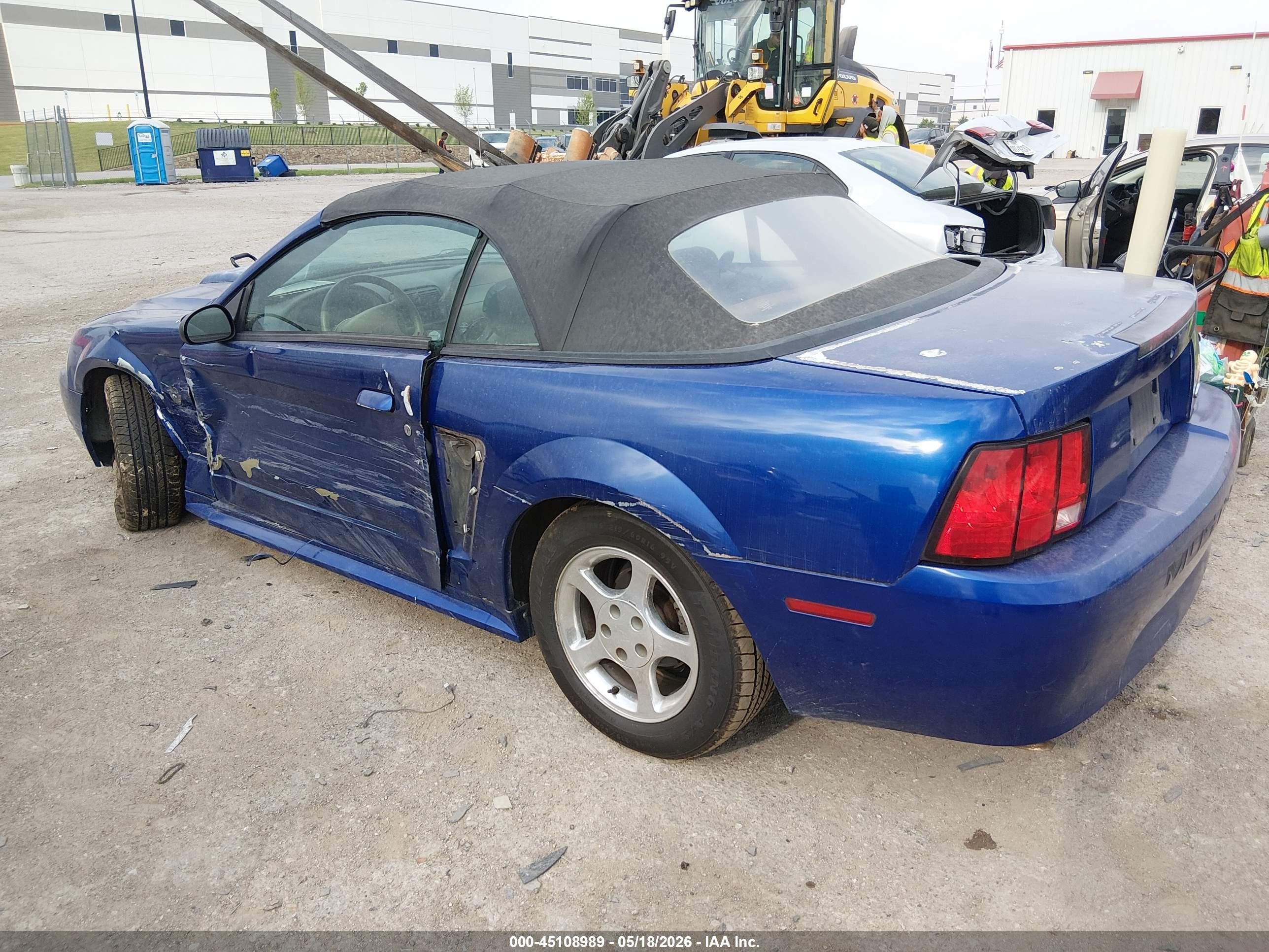2004 Ford Mustang   Blue vin: 1FAFP44674F188097