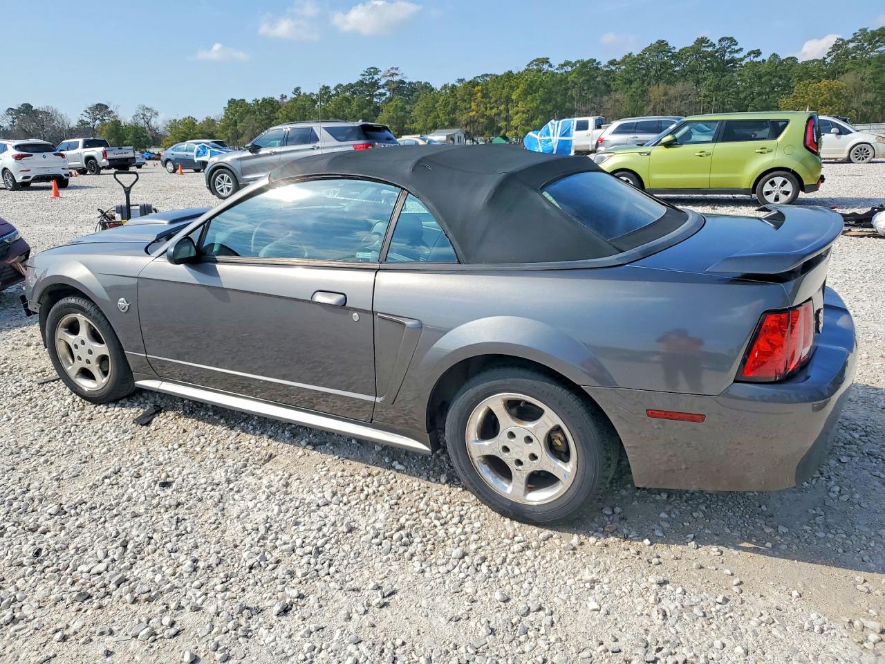 2004 Ford Mustang Gray vin: 1FAFP44674F225956