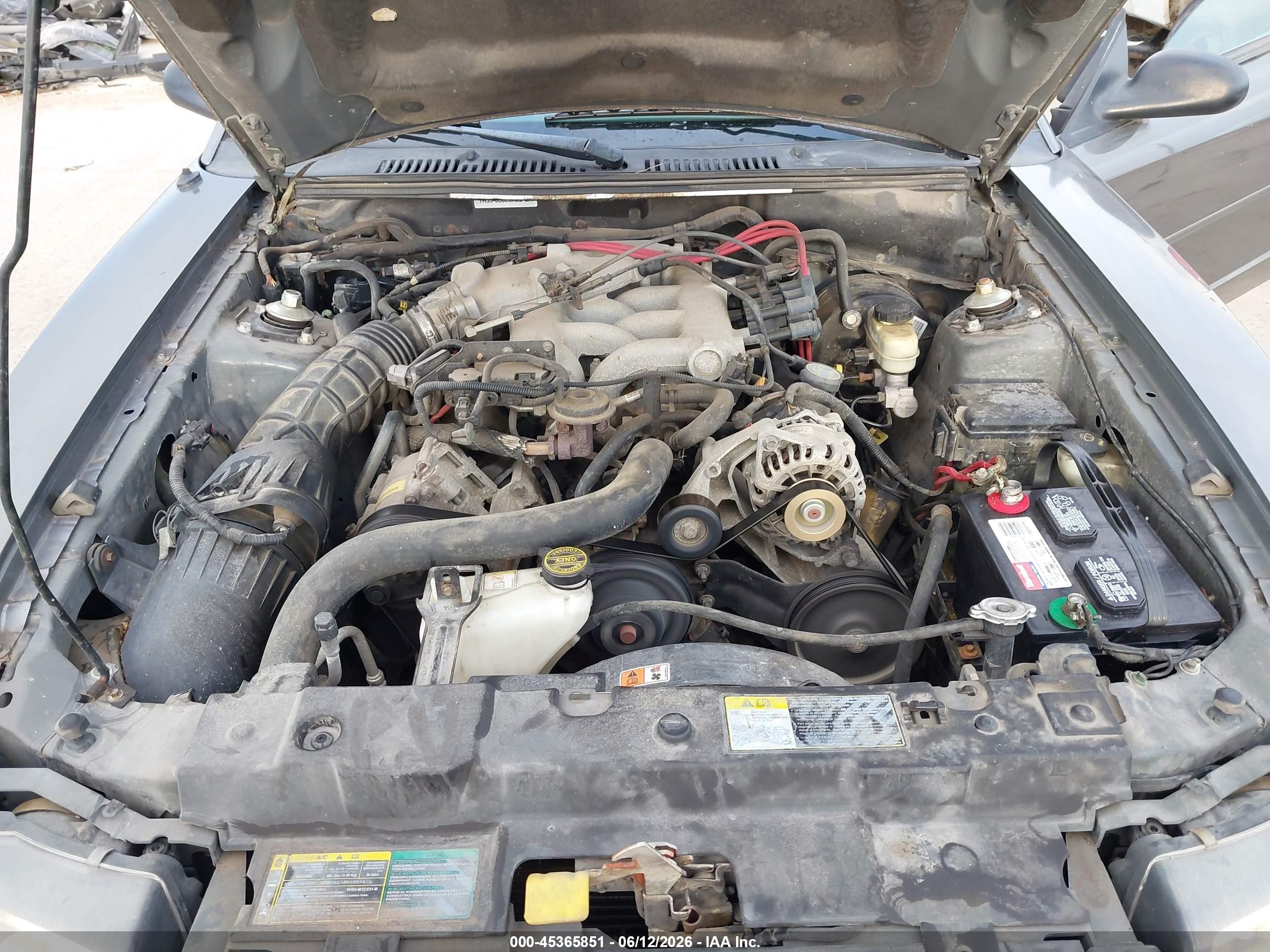 2004 Ford Mustang   Gray vin: 1FAFP44694F236599