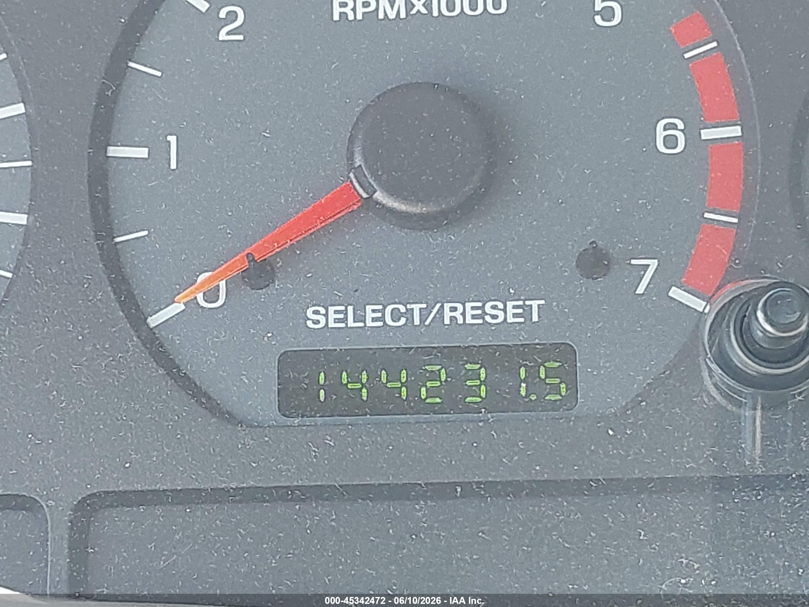 2004 Ford Mustang   Gray vin: 1FAFP446X4F169107