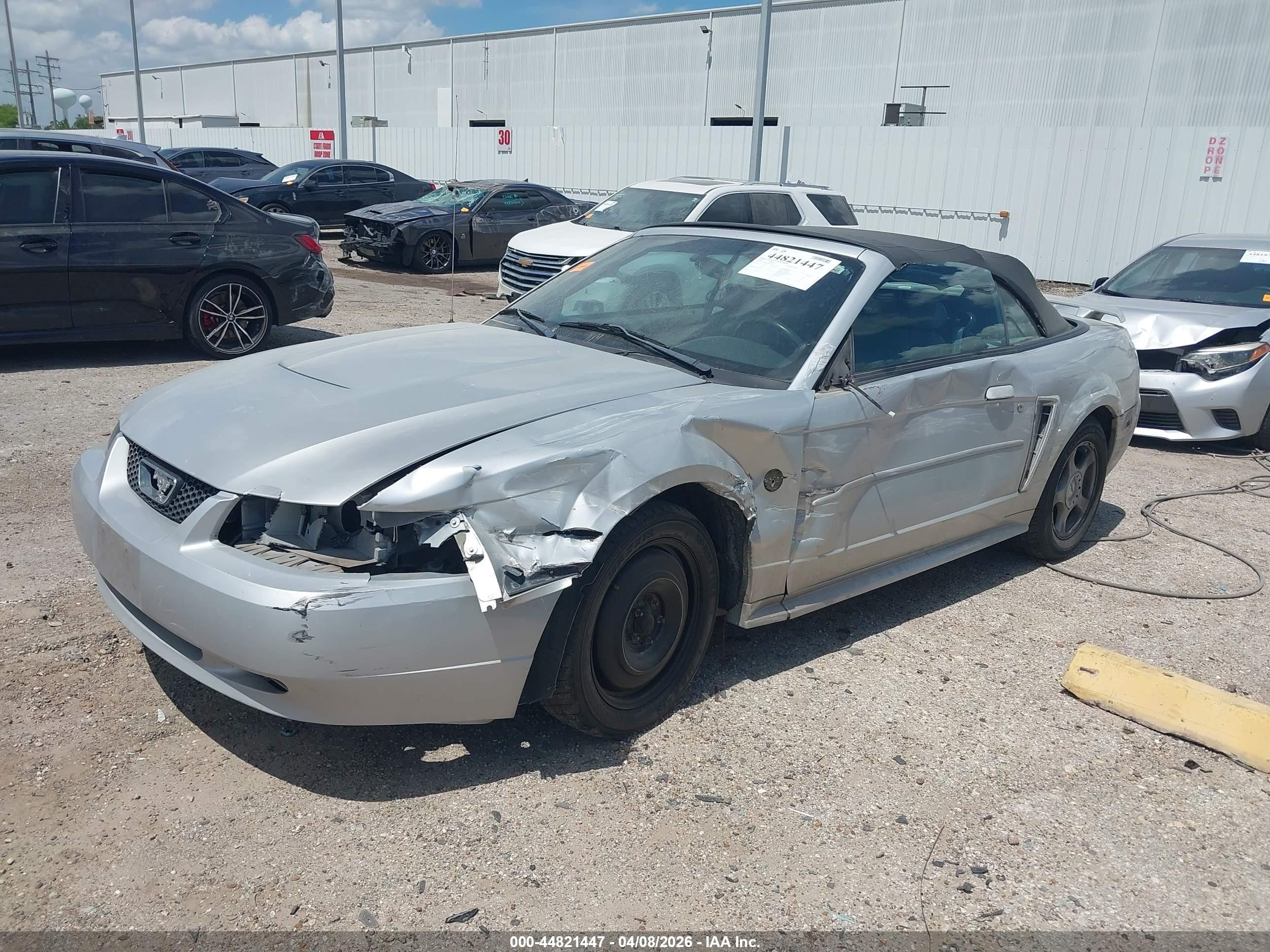 2004 Ford Mustang Silver vin: 1FAFP446X4F229578