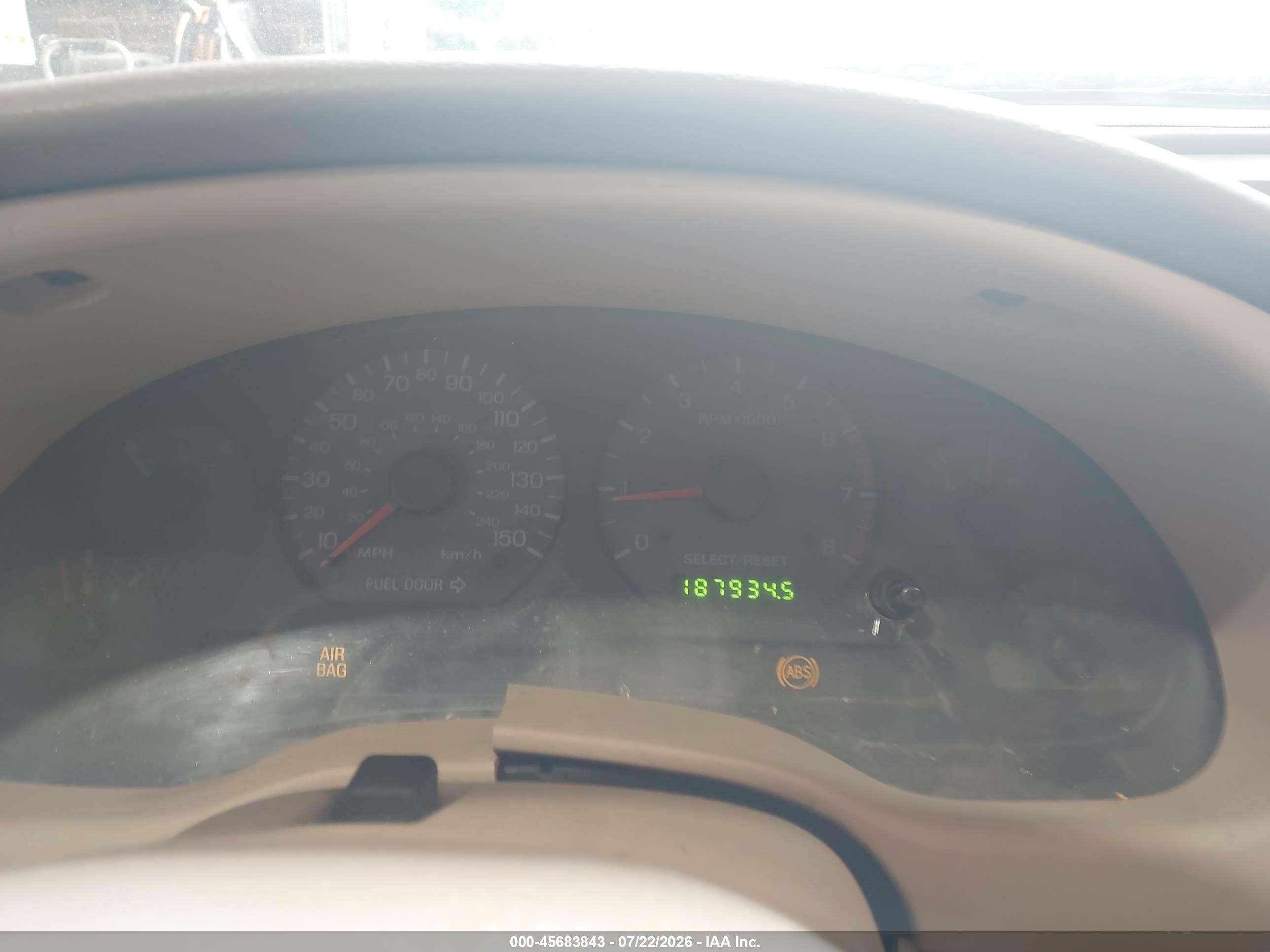 2001 Ford Mustang Gt White vin: 1FAFP45X01F134854