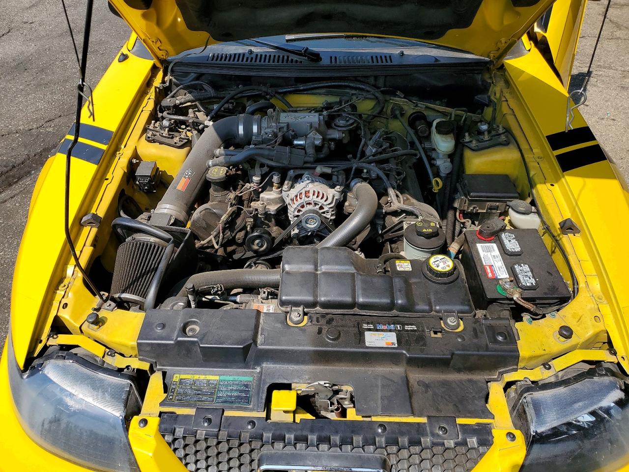 2004 Ford Mustang Gt Yellow vin: 1FAFP45X14F189320